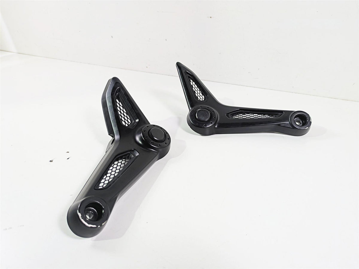 2018 BMW R nineT Urban GS K33 Seat Support Bracket Set 46638531189 46638531190 {{ shop.shopifyCountryName }} - Mototech271