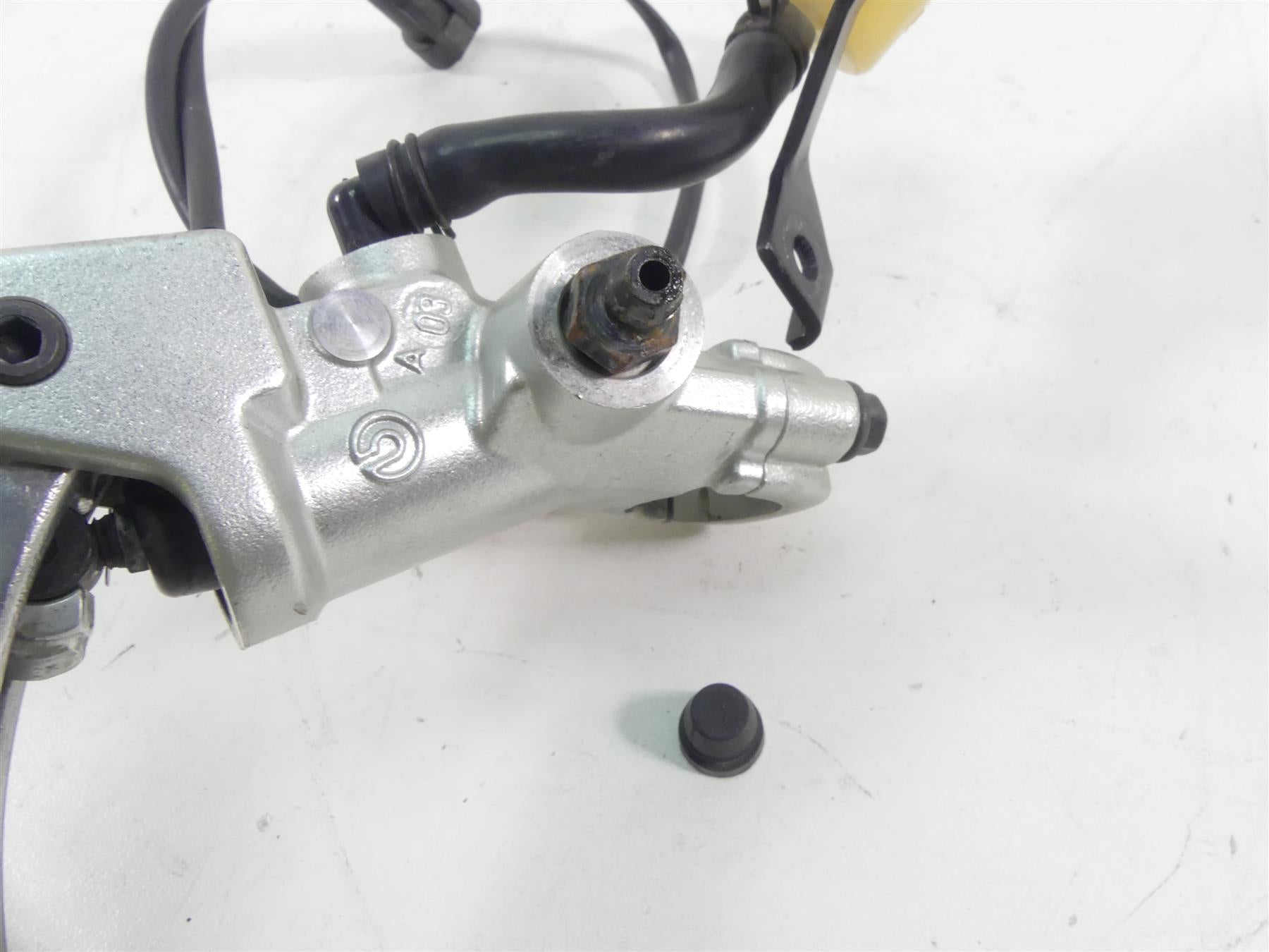 2004 Aprilia RSV1000 R Mille Brembo Clutch Radial Master Cylinder AP8176193 {{ shop.shopifyCountryName }} - Mototech271
