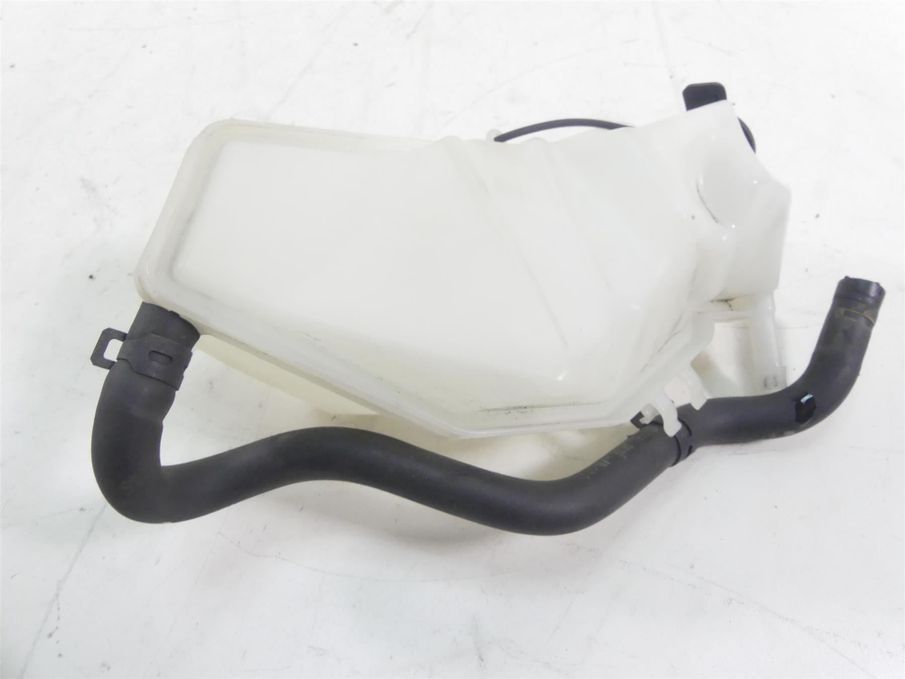 2017 BMW R1200GS GSW K50 Right Radiator Reservoir Fan & Cover Set 17118546416 {{ shop.shopifyCountryName }} - Mototech271