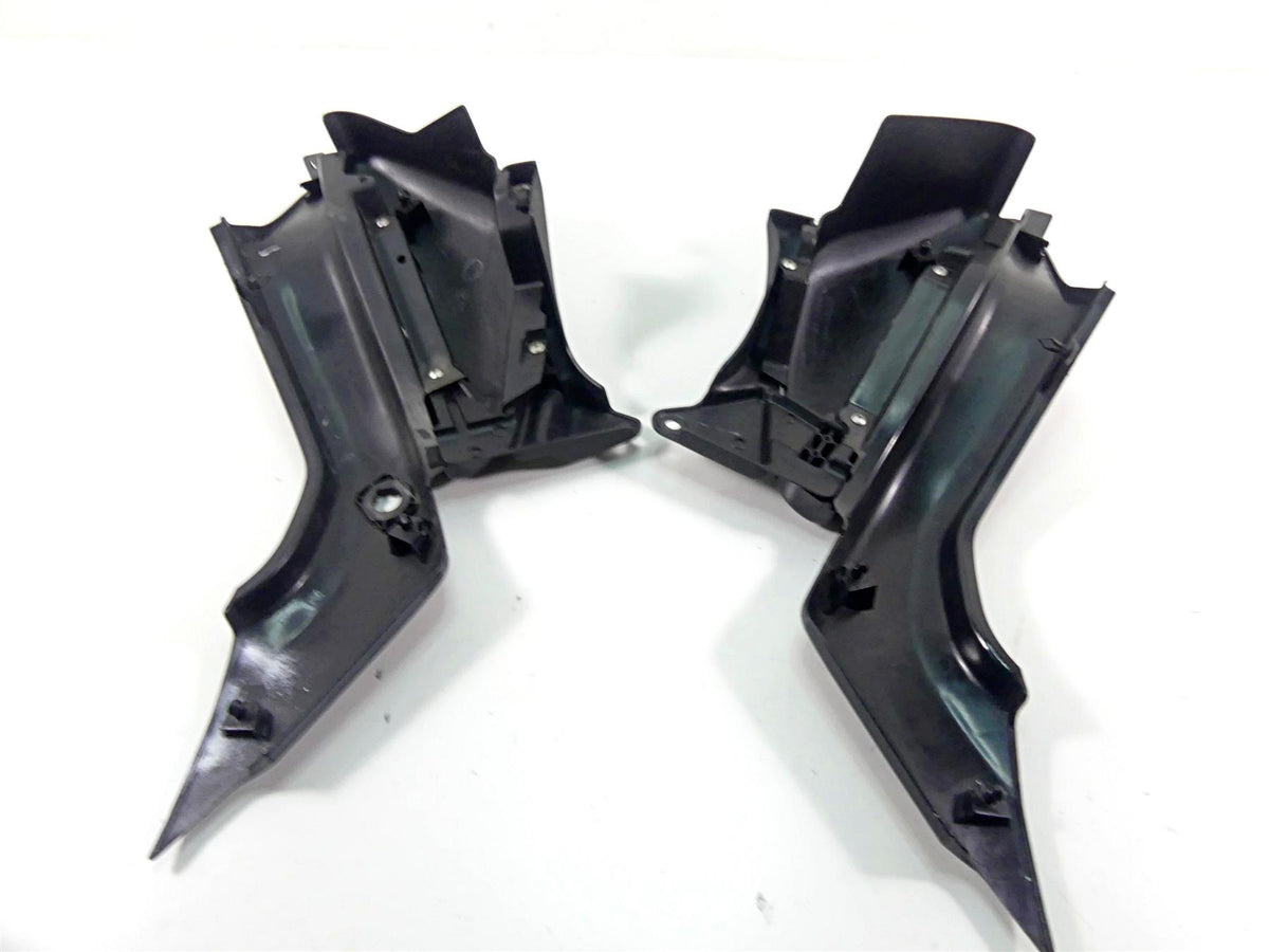 2008 Suzuki M109R VZR1800 Between Leg Side Cover Fairing Set 47211-48G00 {{ shop.shopifyCountryName }} - Mototech271