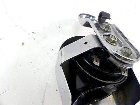 2002 Harley FLSTCI Softail Heritage Horn & Chrome Cover 61300478A {{ shop.shopifyCountryName }} - Mototech271