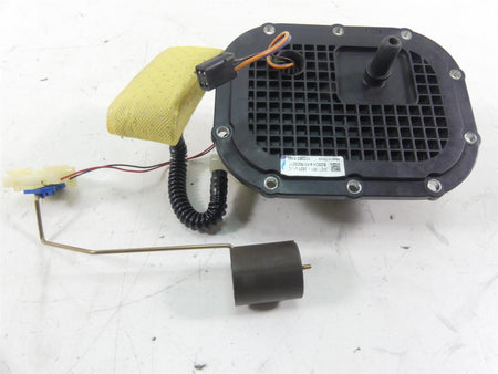 2012 Victory Cross Country Fuel Gas Petrol Pump - Tested 2521020 2521171 {{ shop.shopifyCountryName }} - Mototech271