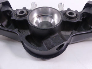 2019 Yamaha VMX17 V-Max 1700 Upper Triple Tree Steering Clamp 2S3-23435-00-00 | Mototech271