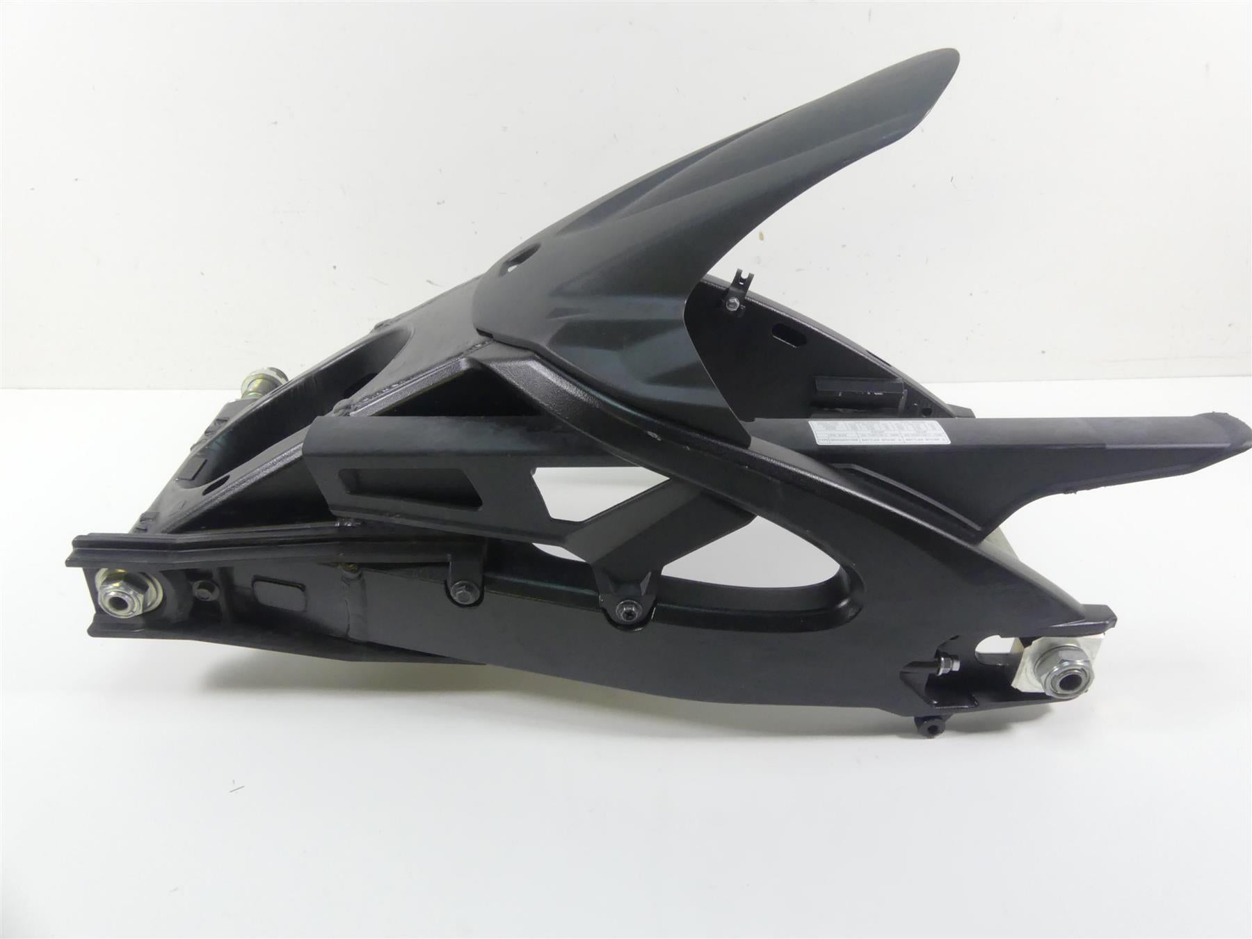 2022 Suzuki GSXR750 Straight Rear Swing Arm Swingarm + Axle 61000-14J01-YAP {{ shop.shopifyCountryName }} - Mototech271