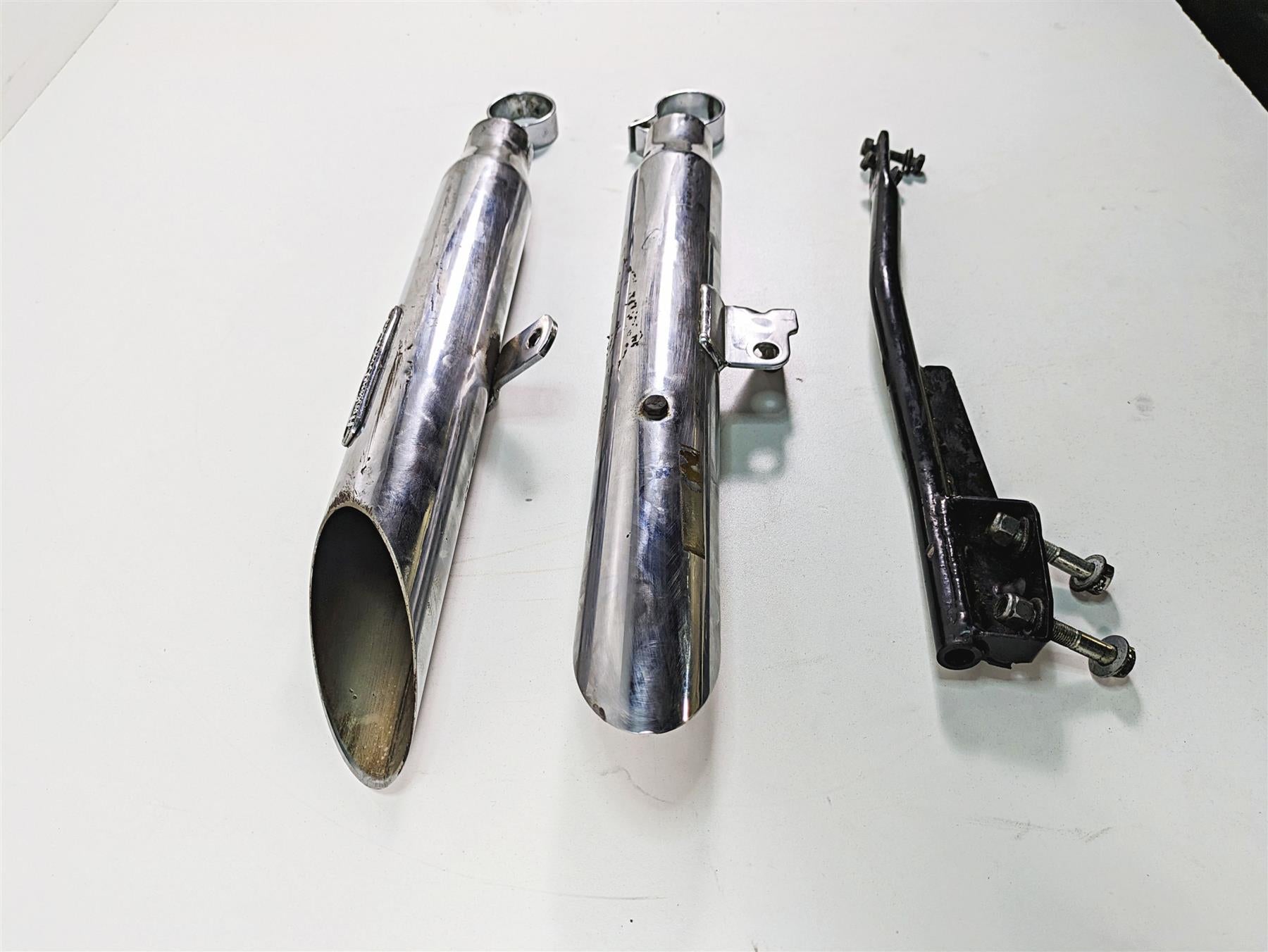 1986 Harley Sportster XLH 883 Oem Slip On Slash Cut Muffler Silencer Set {{ shop.shopifyCountryName }} - Mototech271