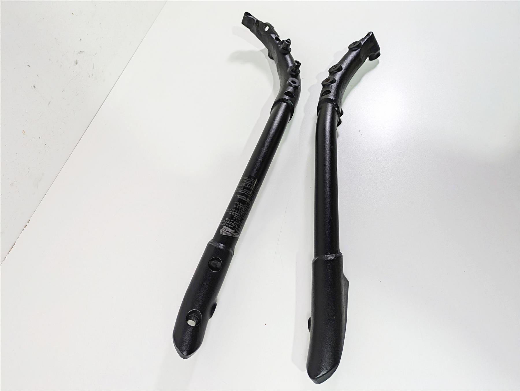 2016 Indian Chief Classic Front Frame Downtube Set 1018969 1018970 {{ shop.shopifyCountryName }} - Mototech271
