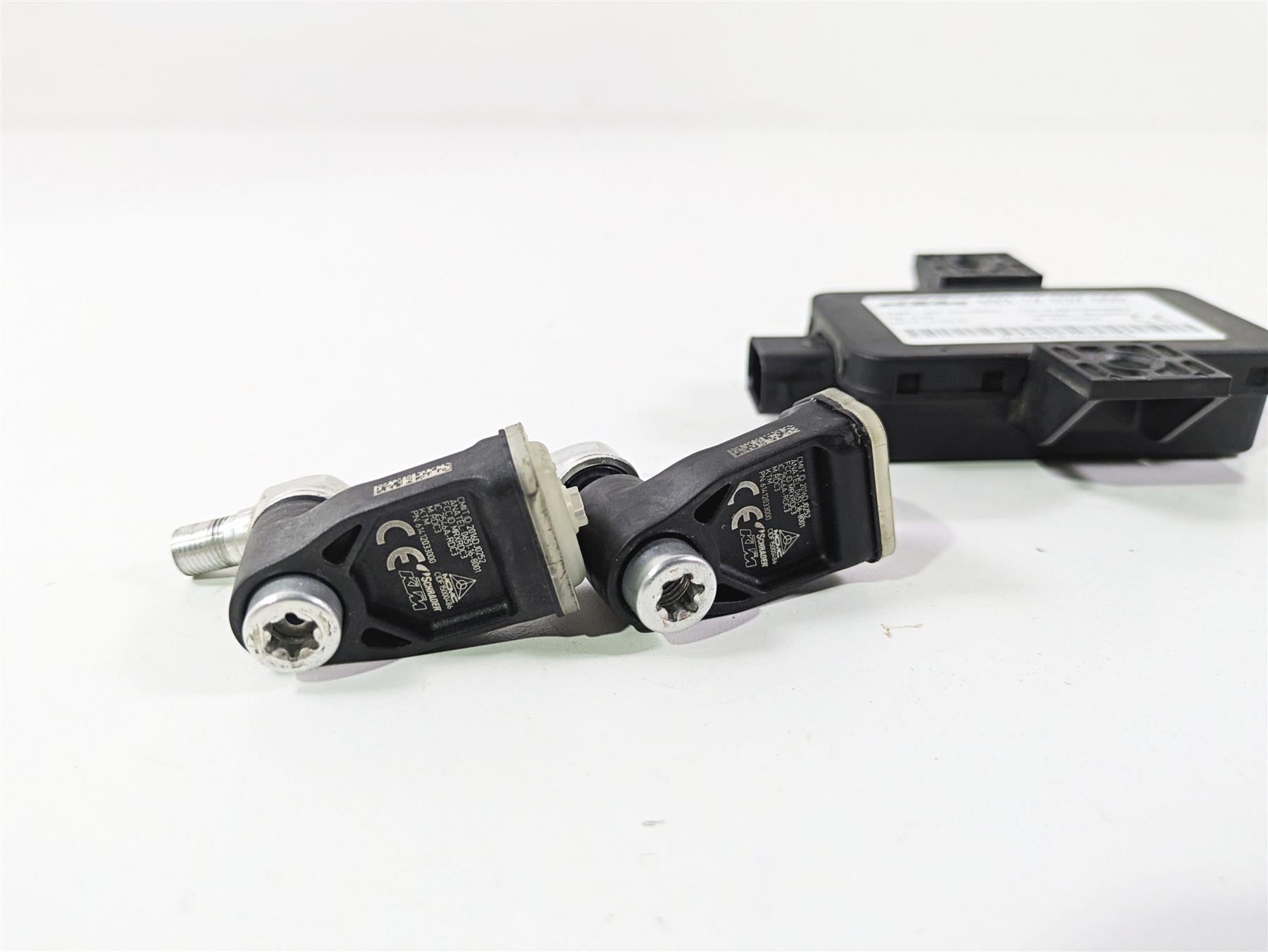2017 KTM 1290 Super Duke GT Tpms Tire Pressure & Module Sensor Set 60312032000 {{ shop.shopifyCountryName }} - Mototech271