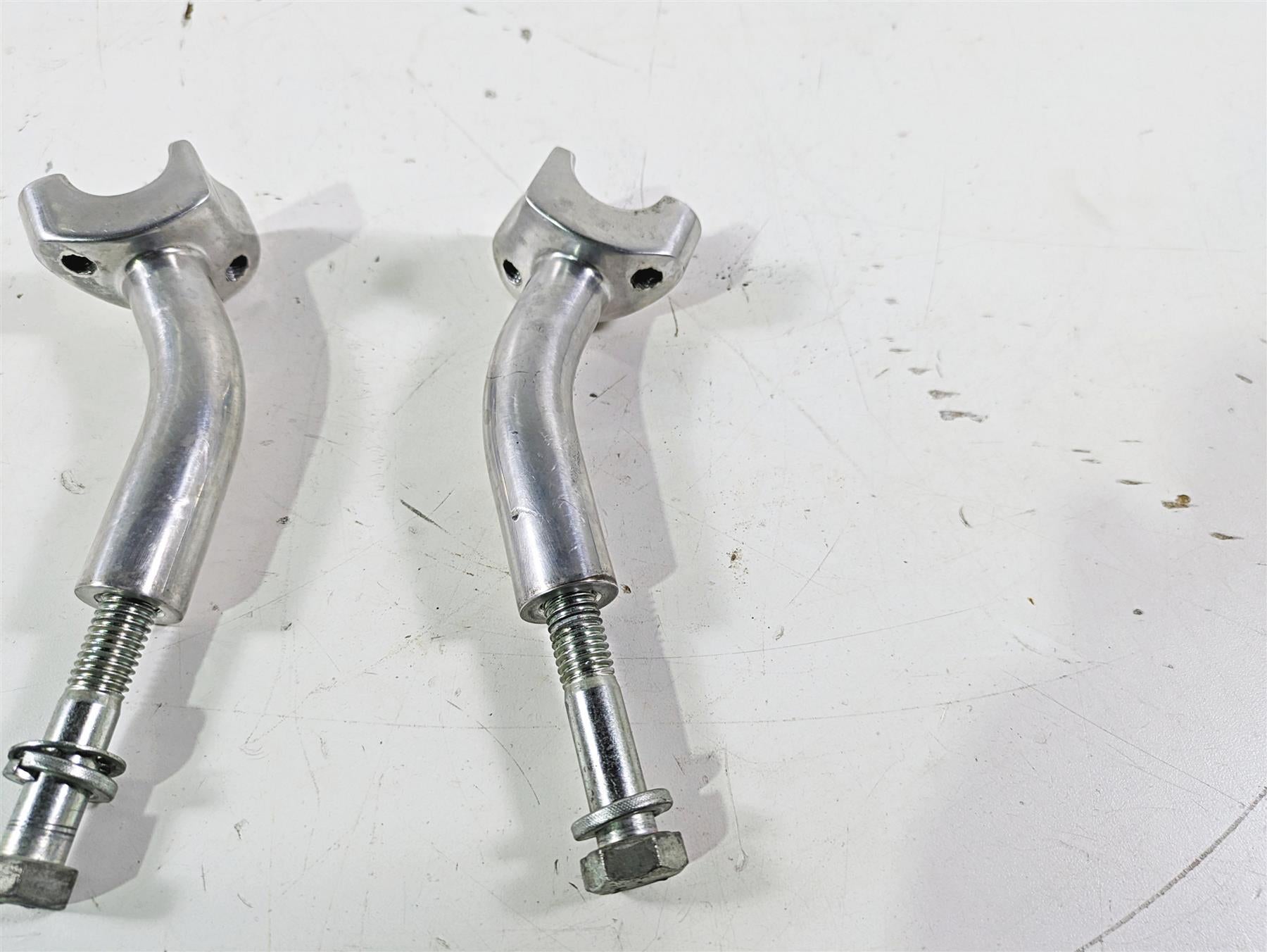 2003 Harley Dyna FXDL Low Rider 100TH 4" Pullback Handle Bar Riser Set 56122-77 {{ shop.shopifyCountryName }} - Mototech271