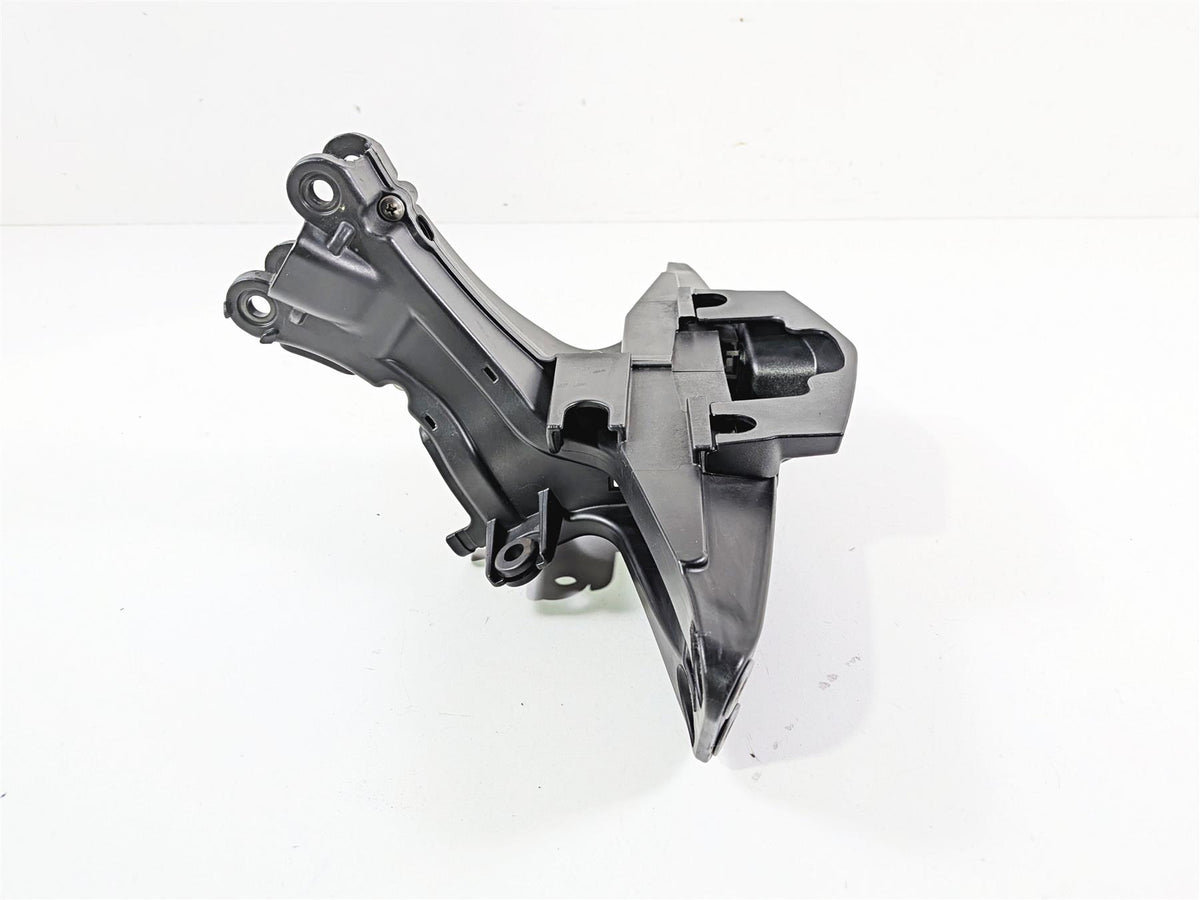 2018 Aprilia RSV4 RR Front Stay Bracket Holder Mount L 2B001562 R 2B002001 {{ shop.shopifyCountryName }} - Mototech271