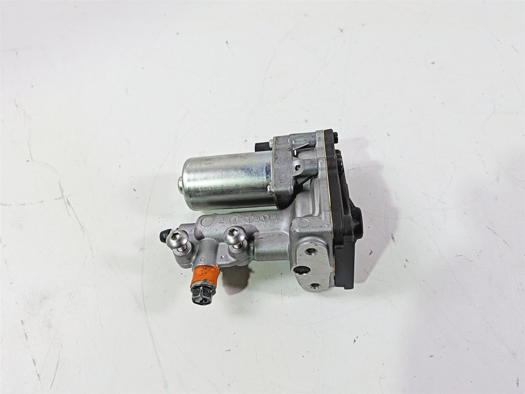 2025 Honda CBR600RR Nissin Rear Abs Brake Pump Modulator 57100-MFJ-A51 {{ shop.shopifyCountryName }} - Mototech271