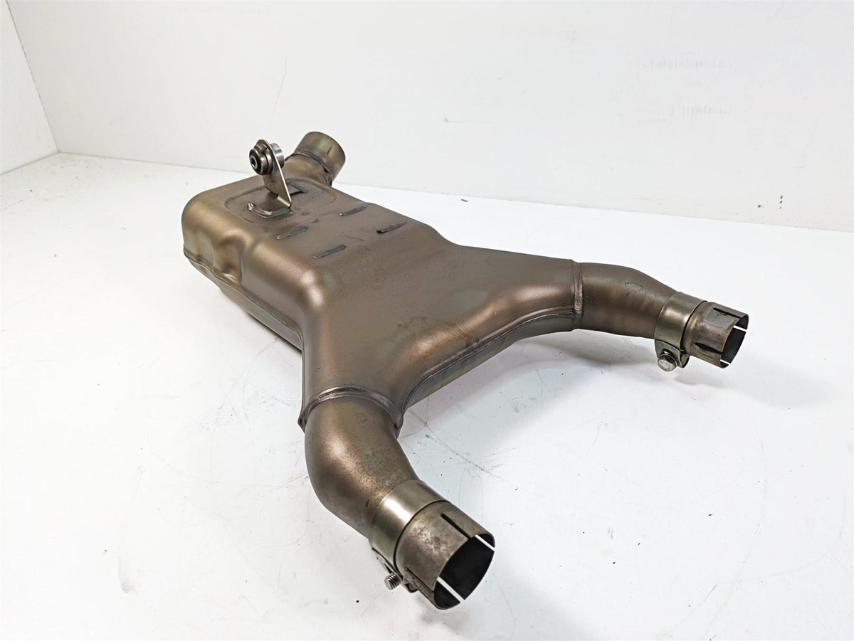 2020 Moto Guzzi V85 TT Adventure Oem Exhaust Pipe Center Chamber 2B0053175 {{ shop.shopifyCountryName }} - Mototech271