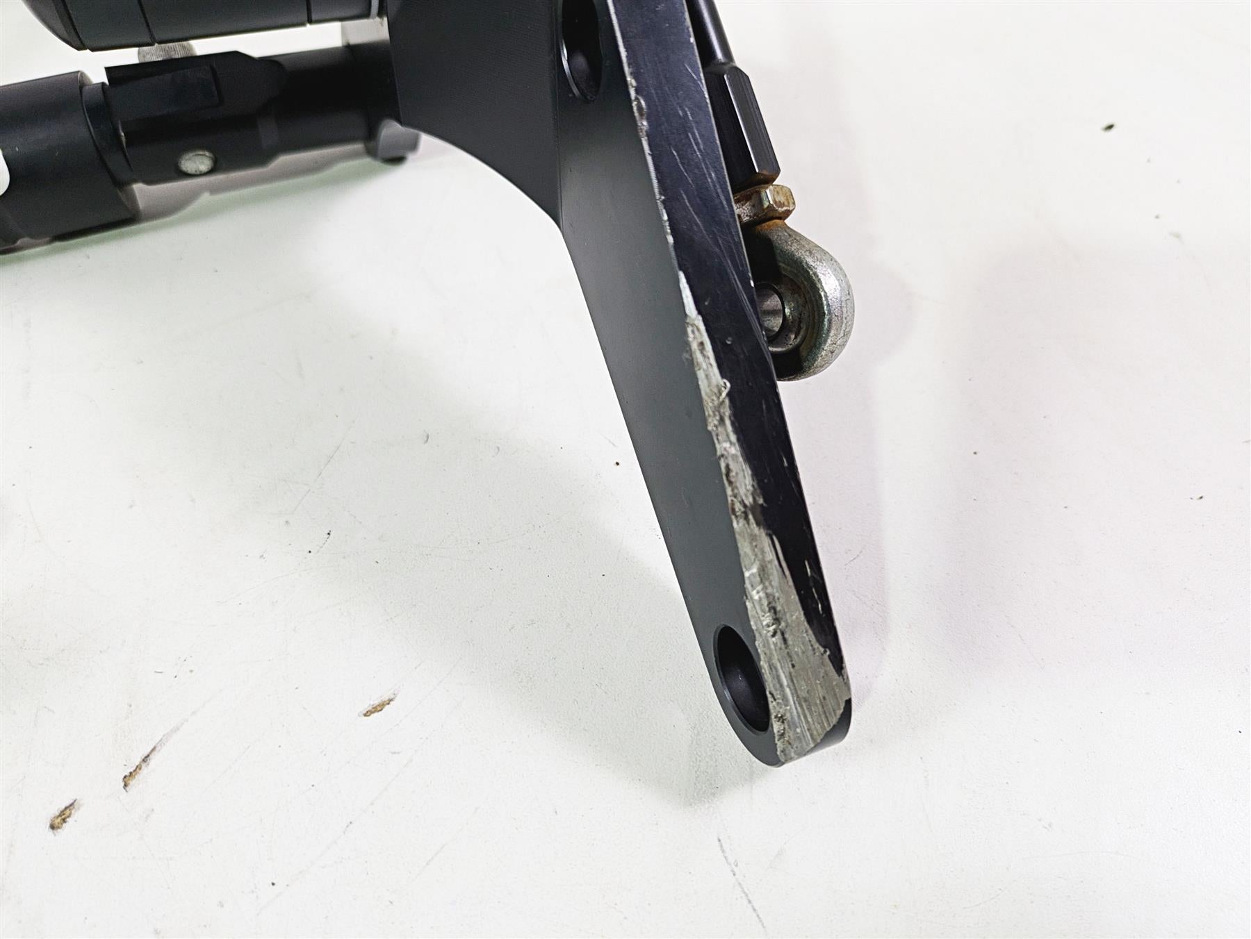 2021 Harley Softail FXST Standard Tarazon Fw Control Footrests - Read ?RSHD-SB18 {{ shop.shopifyCountryName }} - Mototech271