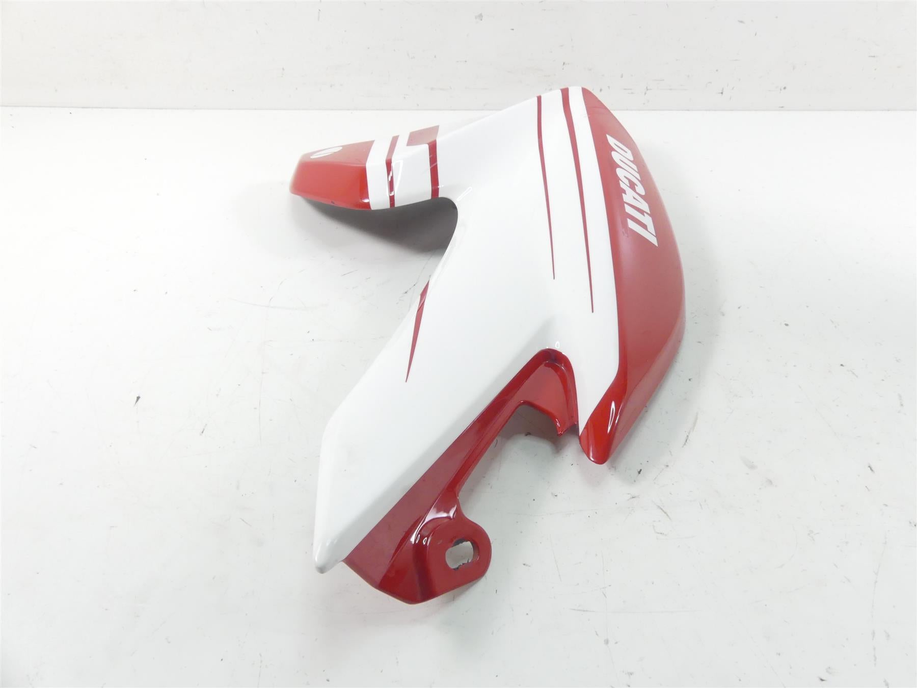 2018 Ducati Hypermotard 939 SP Oem Left Side Tank Fairing Cover -Read 480P5682CK {{ shop.shopifyCountryName }} - Mototech271