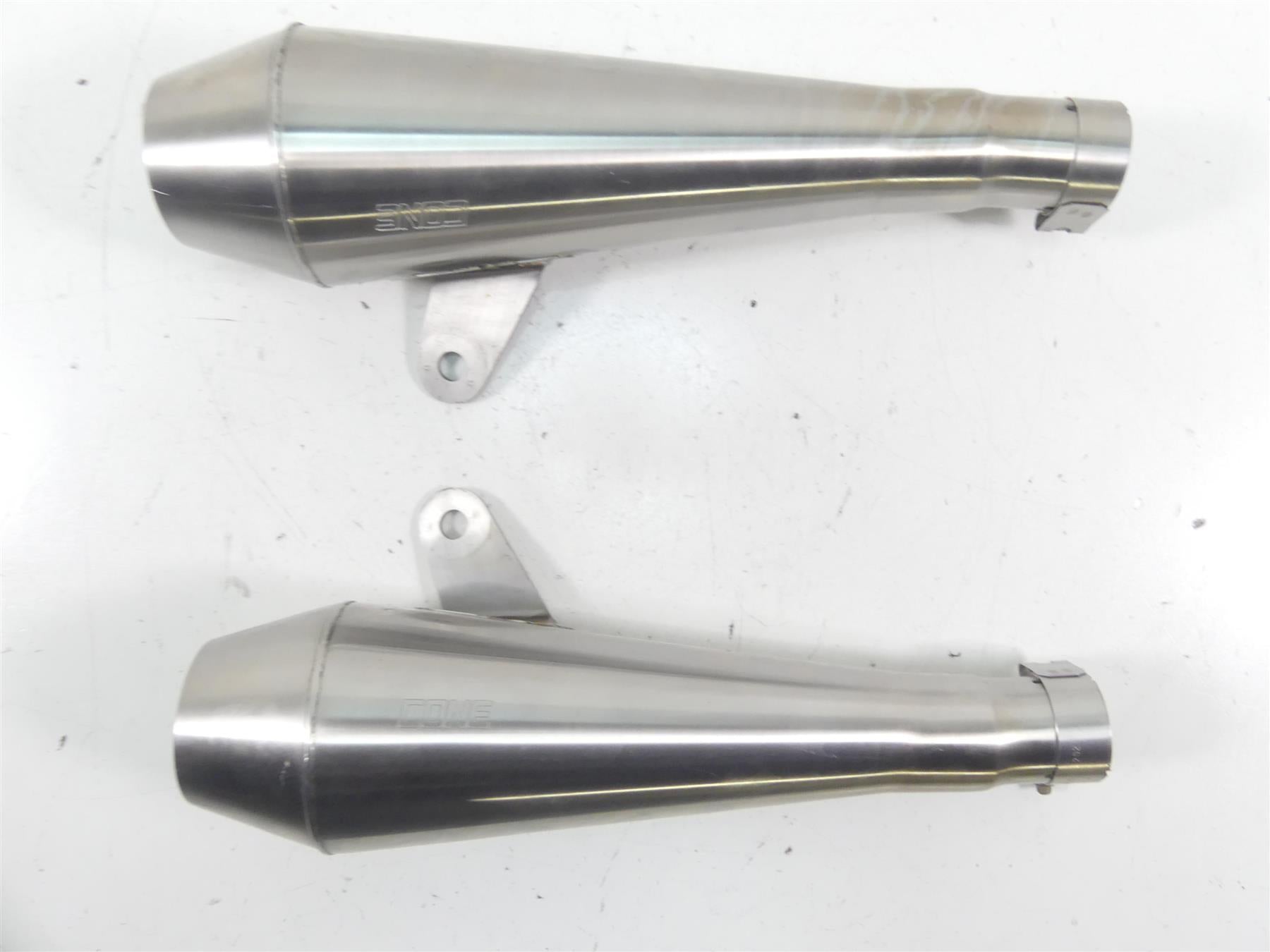2017 Triumph Thruxton 1200 R Cone Shorty Muffler Exhaust Set MC-CN-TPW-BSH {{ shop.shopifyCountryName }} - Mototech271