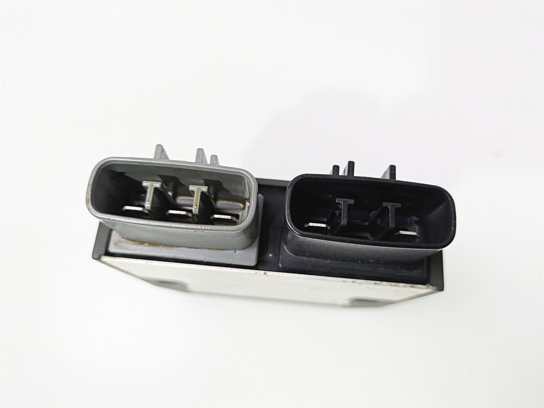 2015 BMW R1200 GS Adv K51 Rectifier Voltage Regulator FH020AA 12318523367 {{ shop.shopifyCountryName }} - Mototech271