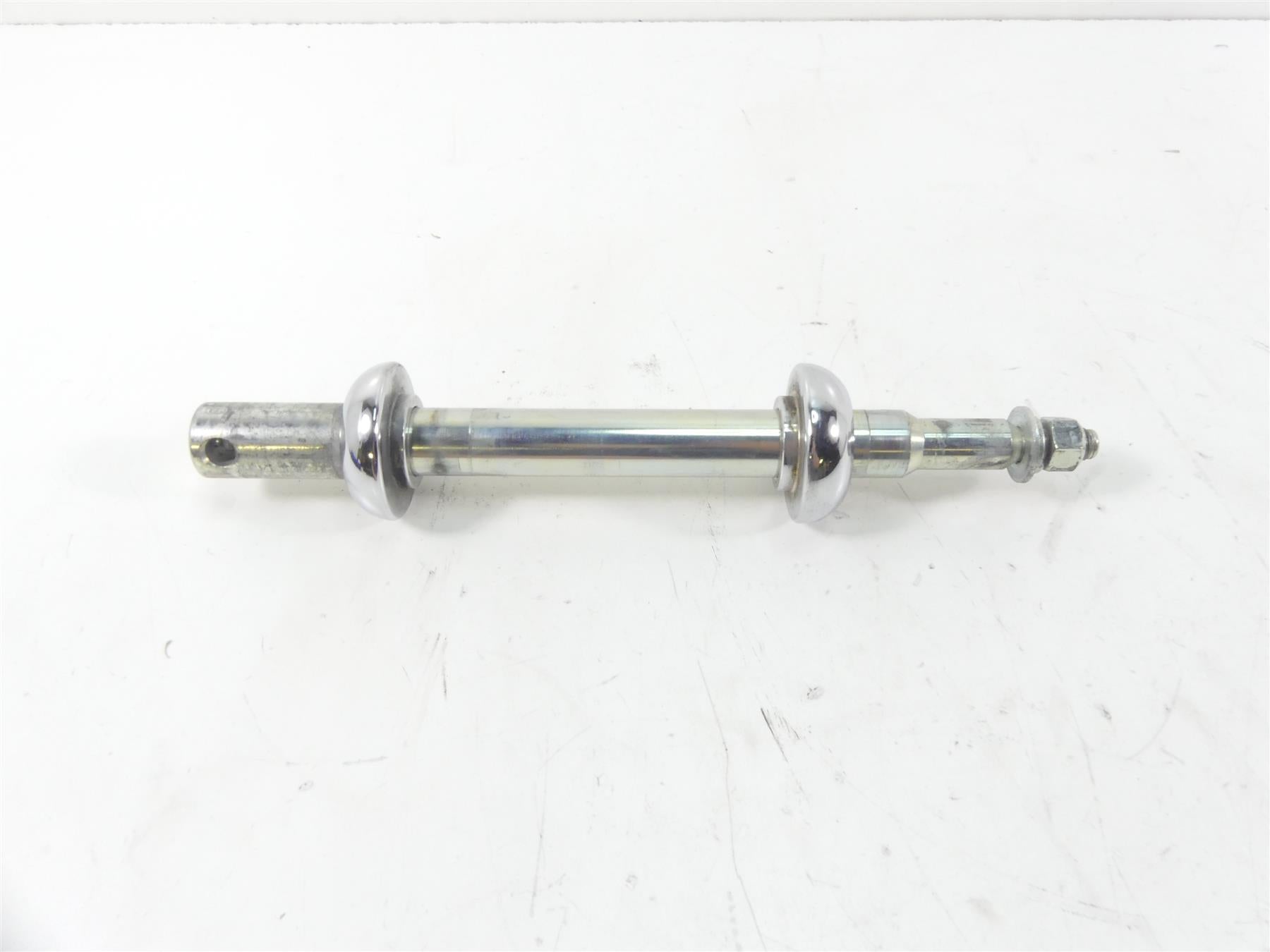 2007 Harley Touring FLHR SE CVO Road King Front Axle Wheel Spindle 43364-00 {{ shop.shopifyCountryName }} - Mototech271