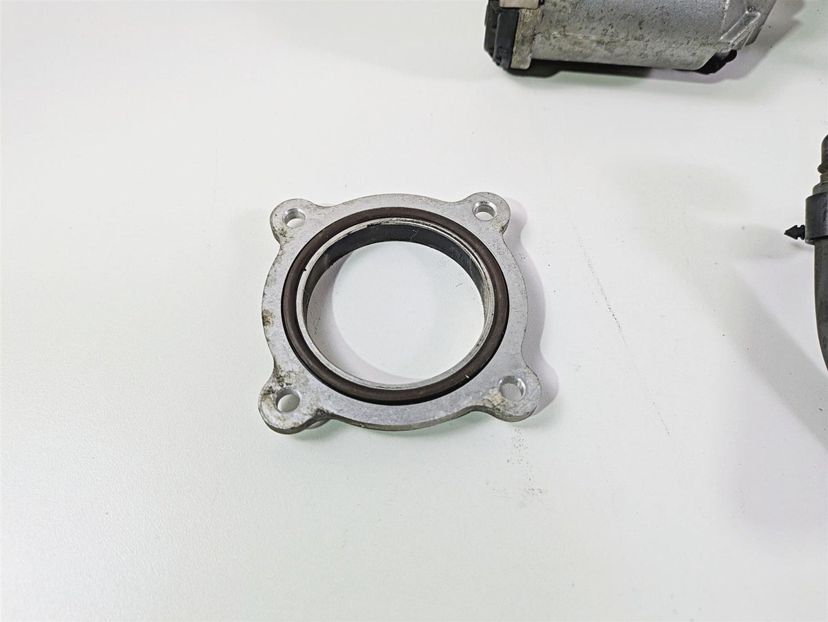 2018 Indian Springfield Dark Horse Throttle Body & Intake 1204685 5138214 {{ shop.shopifyCountryName }} - Mototech271