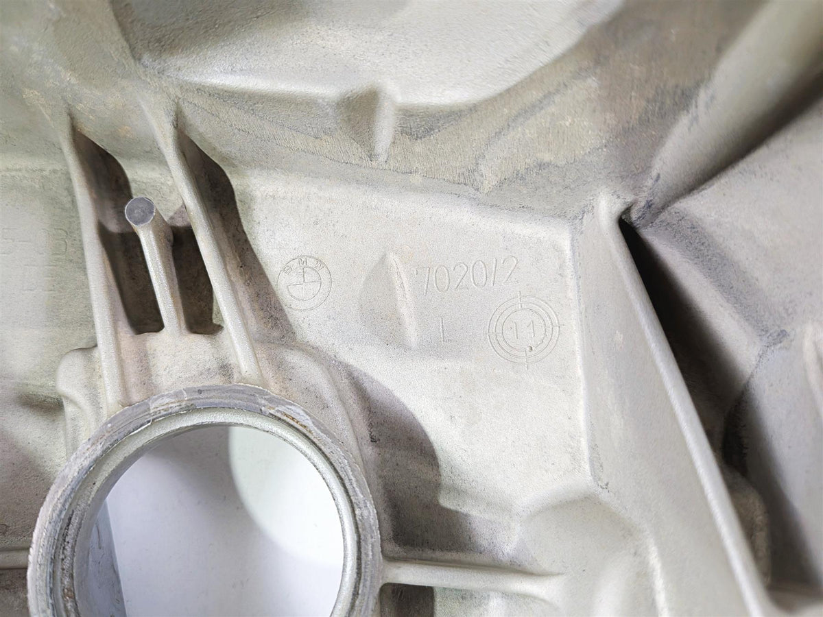 2012 BMW R1200R K27 Left Cylinder Head Valve Cover 7723175 11127723427 {{ shop.shopifyCountryName }} - Mototech271