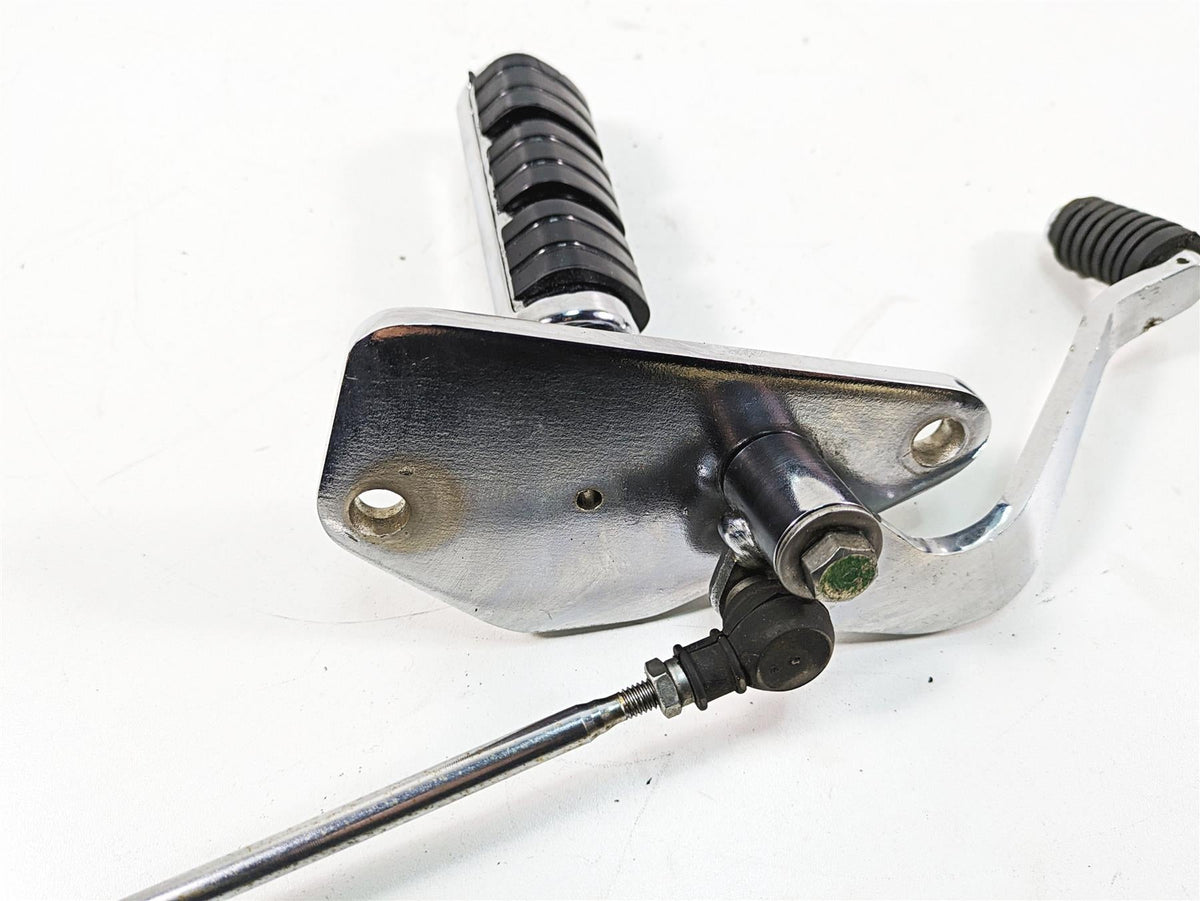 2006 Honda VT1100 C2 Shadow Front Left Footpeg & Shifter 50625-MAA-A80 {{ shop.shopifyCountryName }} - Mototech271