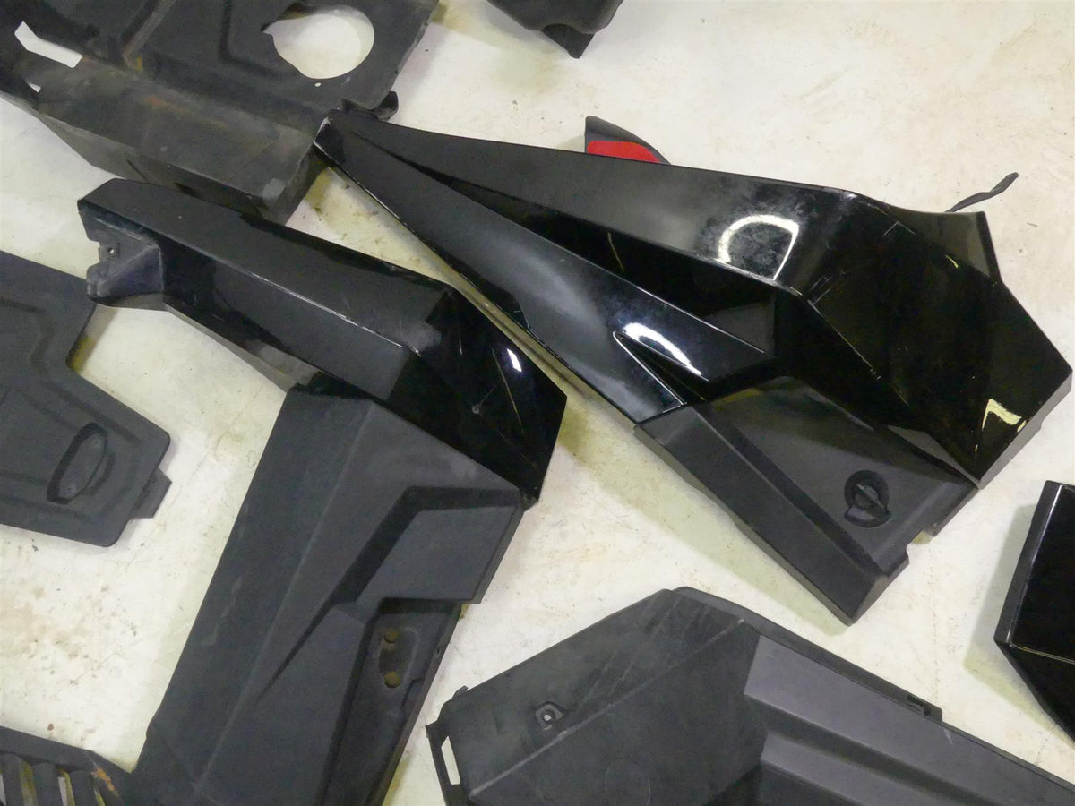 2020 Polaris RZR RS1 1000 Body Fairings Plastics Fuel Tank Cover Set 5453951-070 {{ shop.shopifyCountryName }} - Mototech271