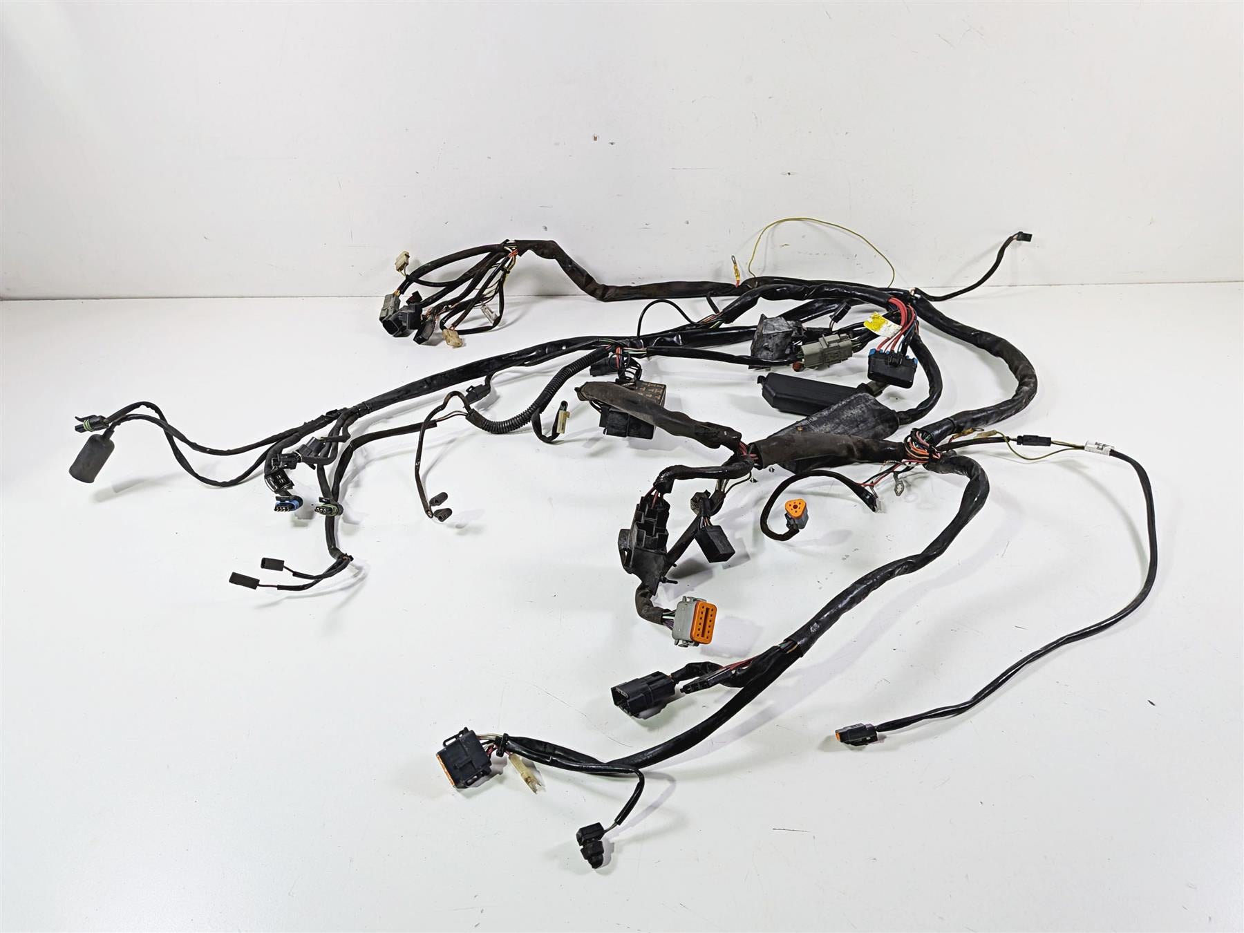 2001 Harley FLHRCI Road King Main Wiring Harness Loom - For Parts 70245-01 {{ shop.shopifyCountryName }} - Mototech271