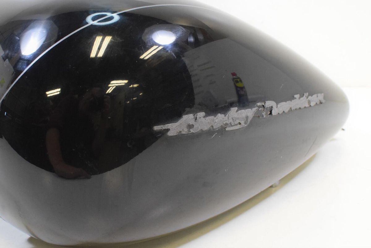 2015 Harley Touring FLTRXS Road Glide Fuel Gas Petrol Tank - Dented 61356-08 {{ shop.shopifyCountryName }} - Mototech271