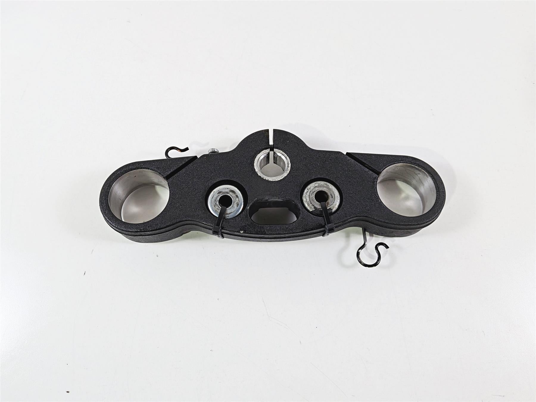2022 Harley Softail FXLRST Low Rider Upper Triple Tree Steering Clamp 45900263A {{ shop.shopifyCountryName }} - Mototech271