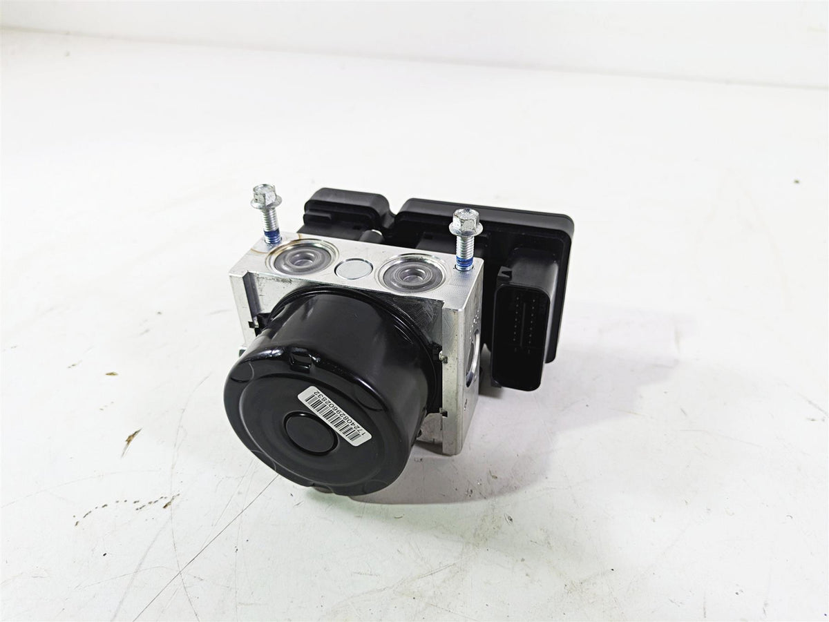 2014 Moto Guzzi California 1400 Touring Abs Brake Pump Unit Module 887696 {{ shop.shopifyCountryName }} - Mototech271
