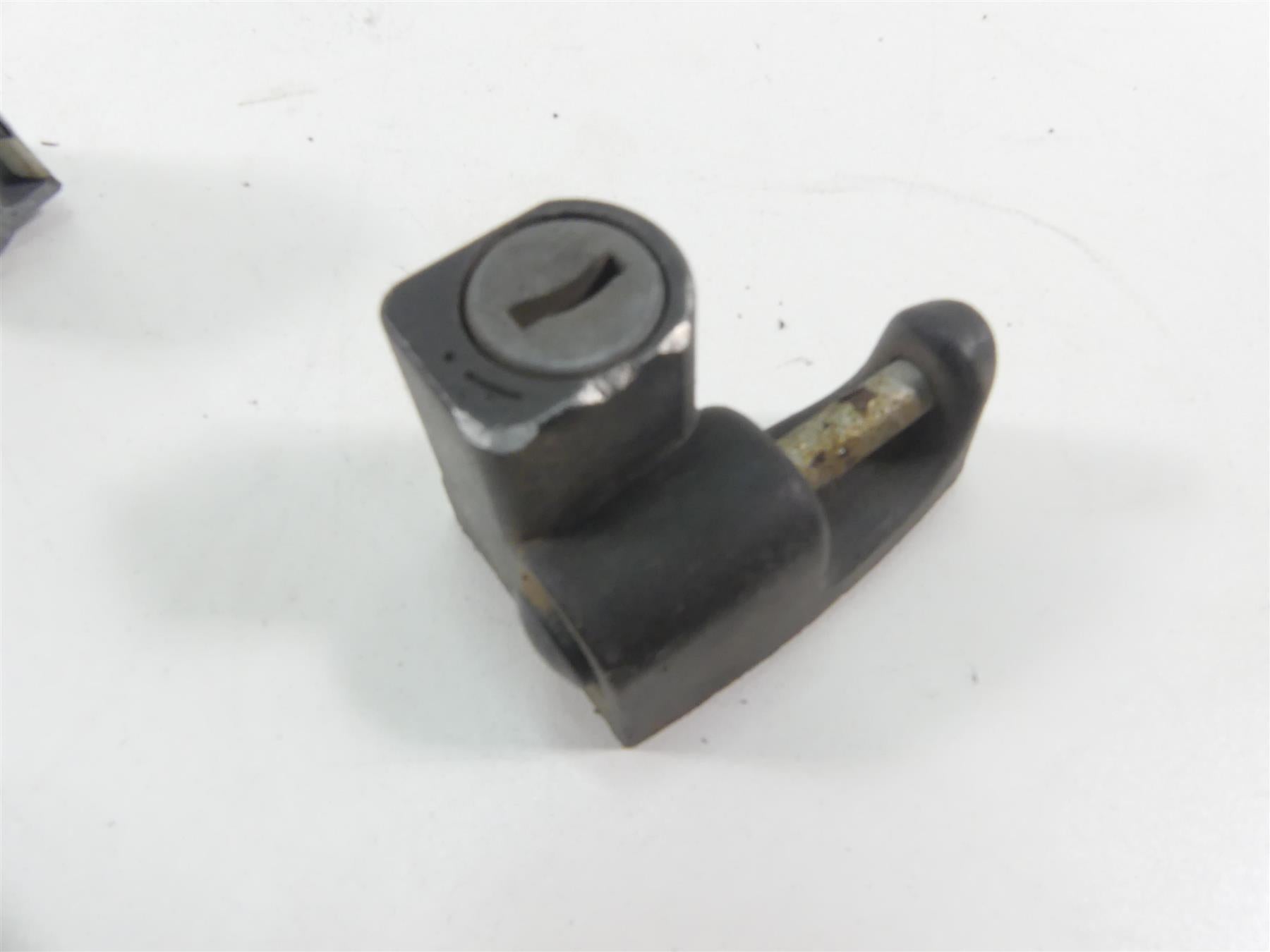 2003 Honda VTX1300 S Ignition Switch Key Lock Fuel Tank Lid Set 35010-MEA-670 {{ shop.shopifyCountryName }} - Mototech271