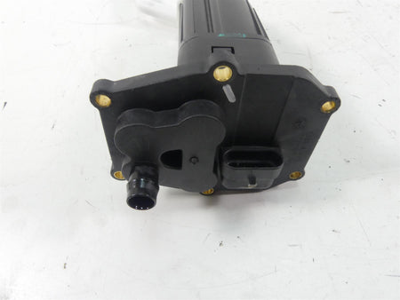2018 Ducati Hypermotard 939 SP Fuel Gas Petrol Pump - Tested 16024281A {{ shop.shopifyCountryName }} - Mototech271