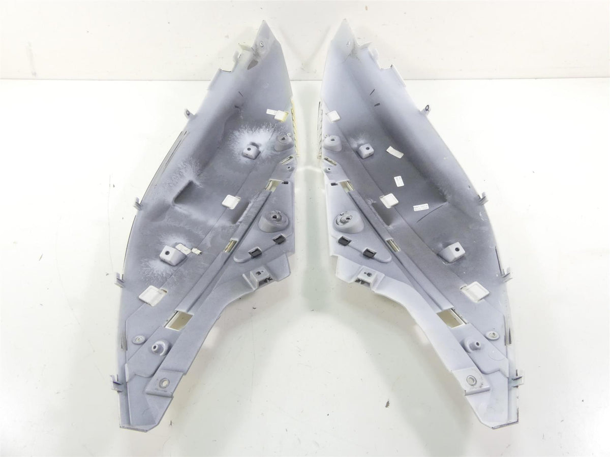 2016 Yamaha Waverunner VX 1050 Deluxe Side Cover Fairing Set F2X-U377B {{ shop.shopifyCountryName }} - Mototech271