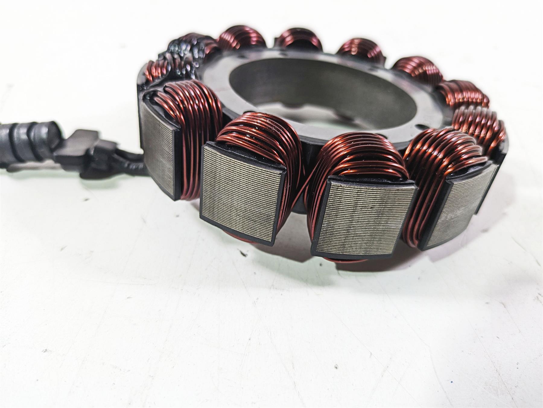 2003 Harley Touring FLHTCUI 100TH E-Glide Stator Alternator Generator 29987-02A {{ shop.shopifyCountryName }} - Mototech271