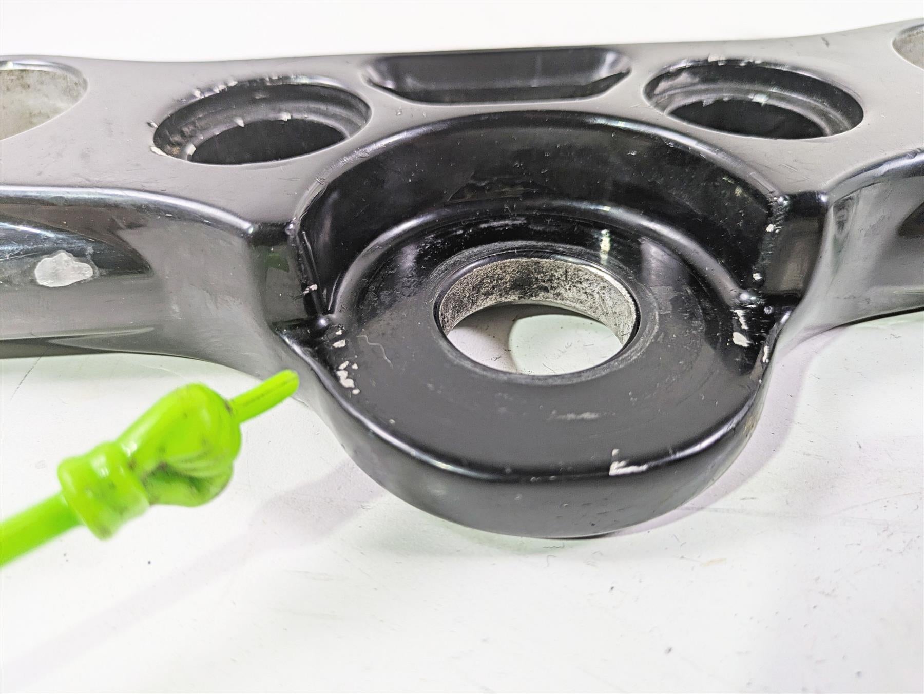2010 Harley Dyna FXDB Street Bob Upper Triple Tree Steering Clamp 46857-08 {{ shop.shopifyCountryName }} - Mototech271