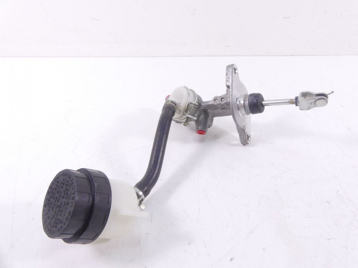 2017 Yamaha YXZ1000R EPS SS Nissin Main Brake Master Cylinder 11/16 2HC-2583T-10 {{ shop.shopifyCountryName }} - Mototech271