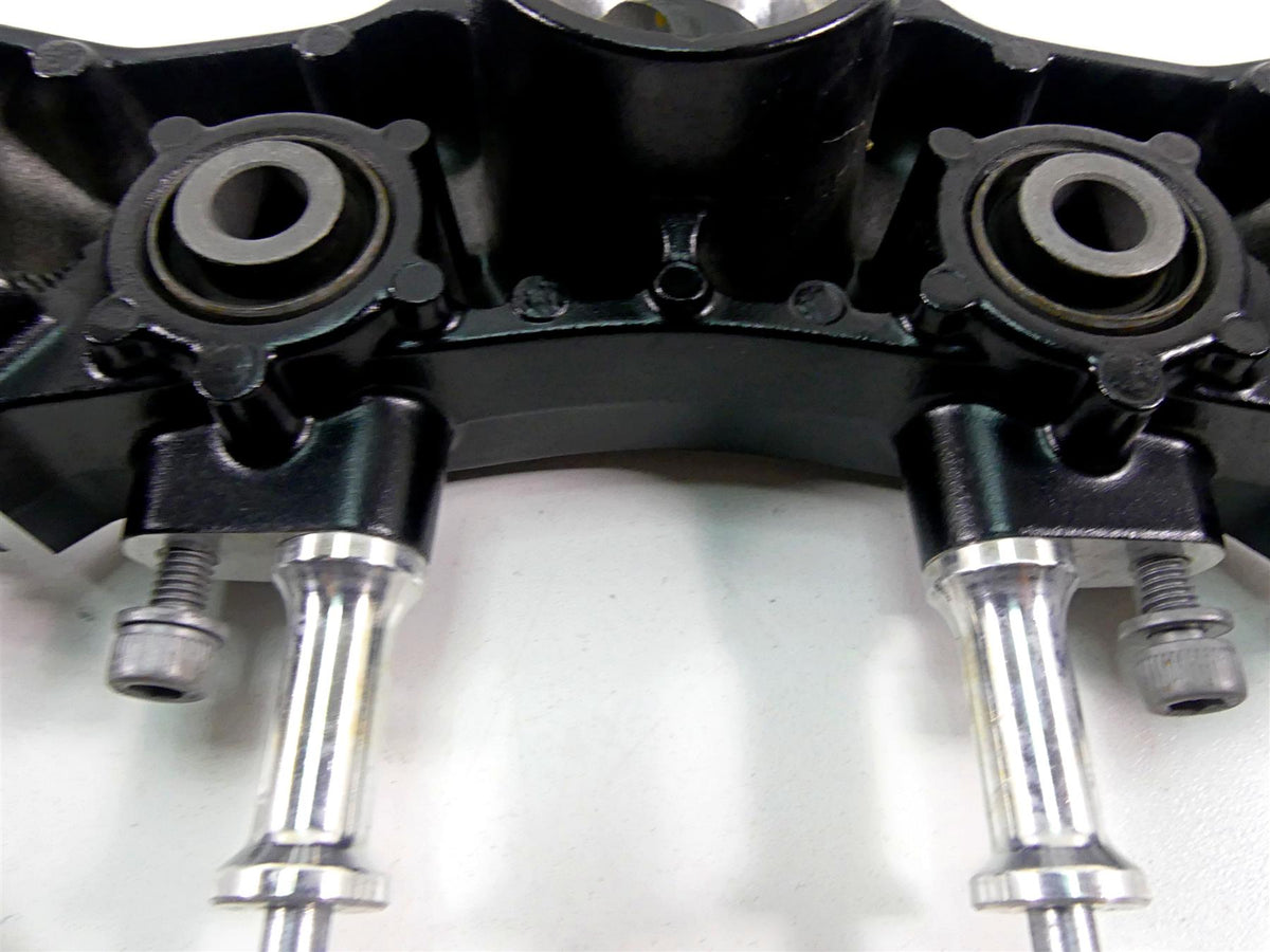 2012 Yamaha VMX17 VMAX 1700 Upper Triple Tree Steering Clamp 52mm 2S3-23435-00 {{ shop.shopifyCountryName }} - Mototech271