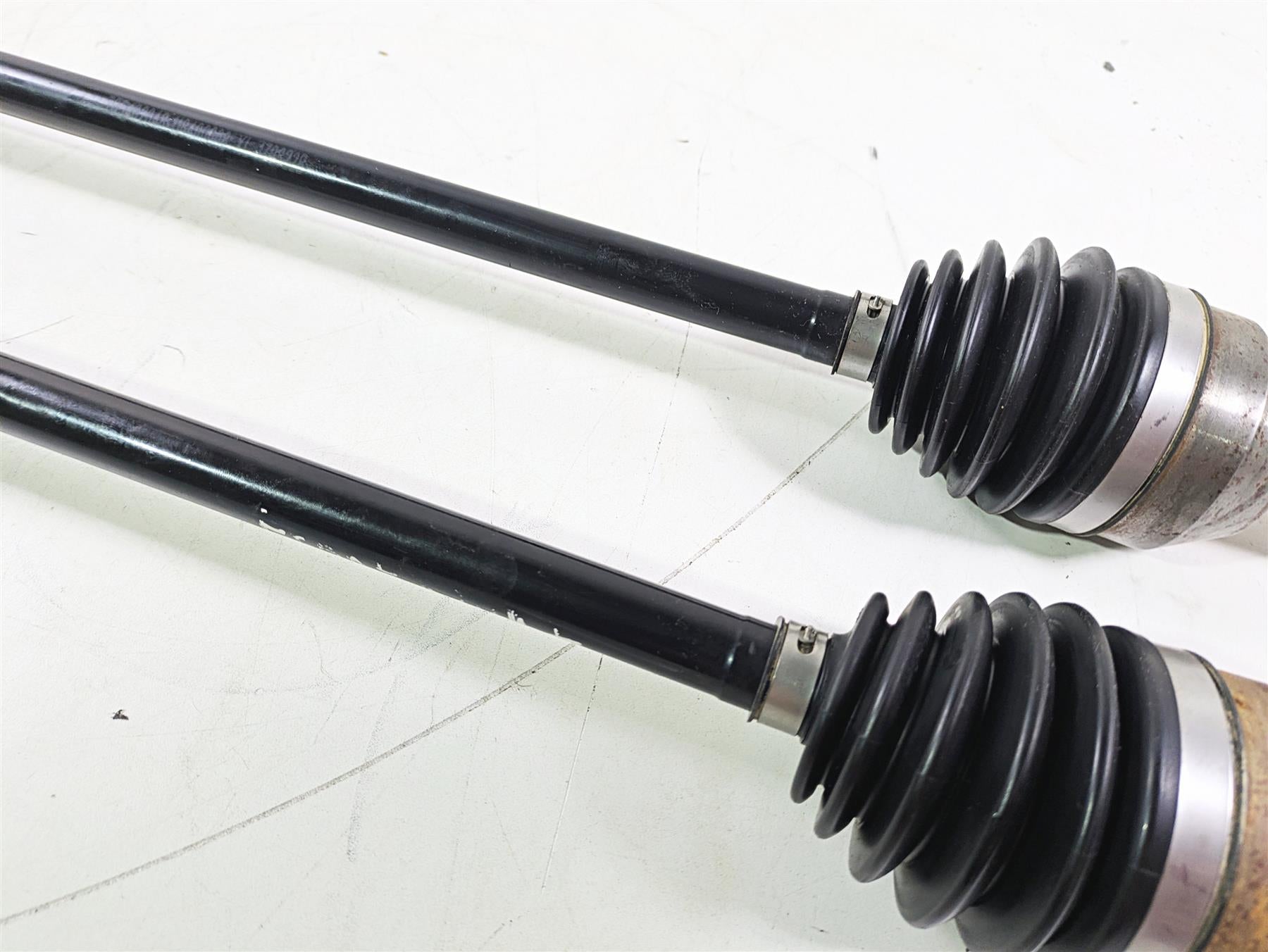 2018 Can Am Maverick X3 XRC Turbo R Front Drive Shaft Cv Axle Set 72" 705402048 {{ shop.shopifyCountryName }} - Mototech271