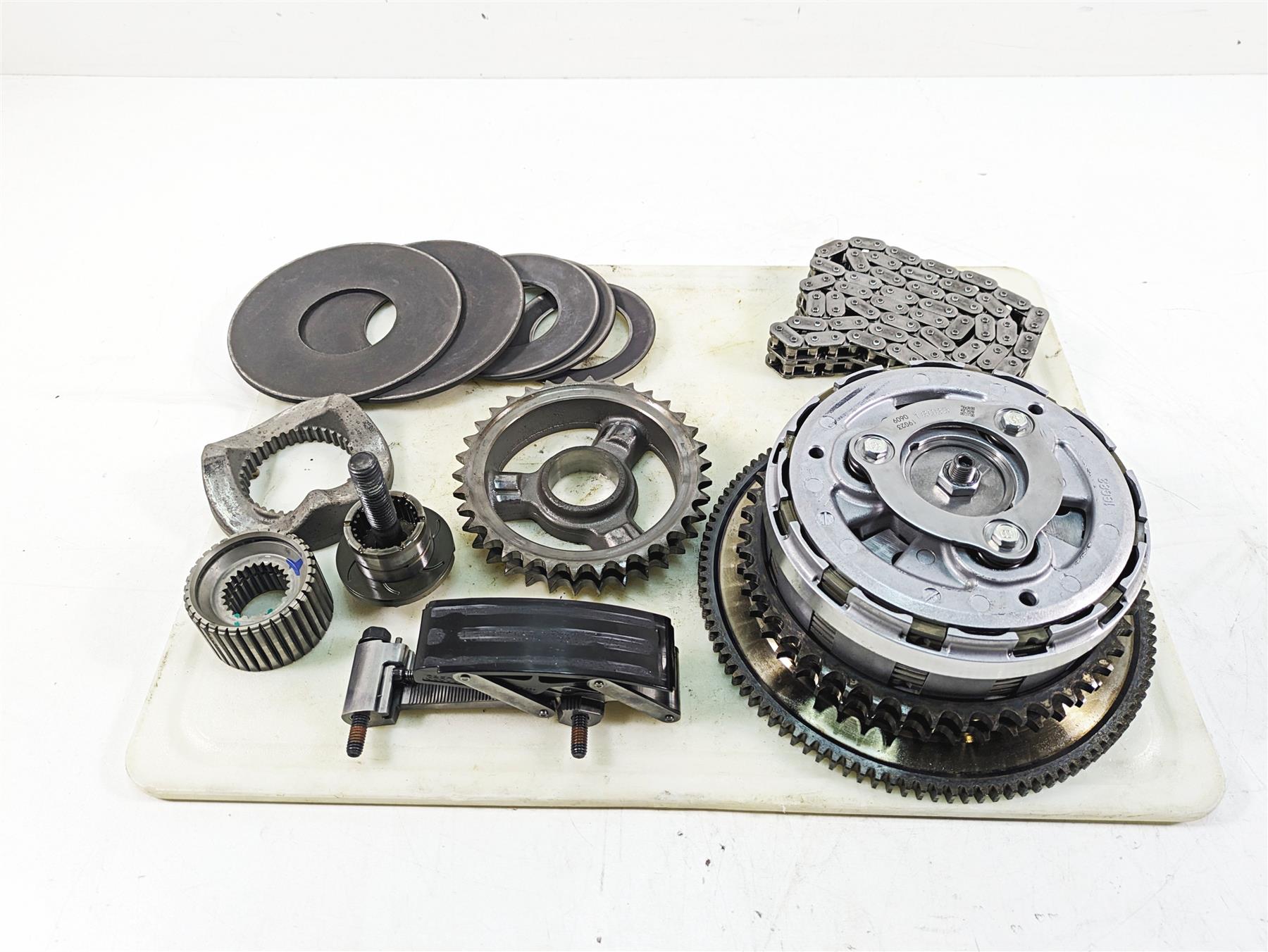 2020 Harley Softail FXBB Street Bob Complete Primary Drive Clutch Kit 37000263A | Mototech271