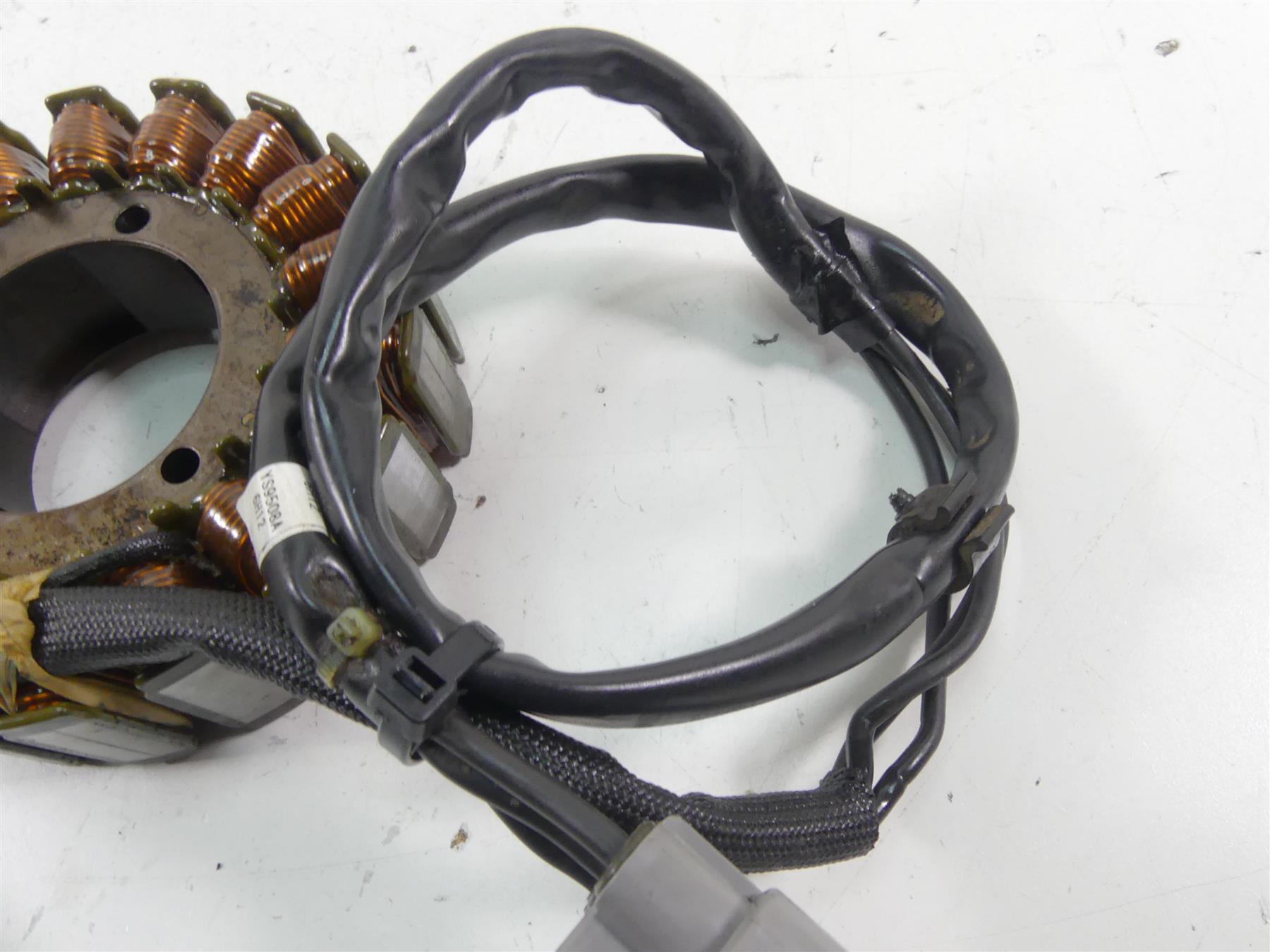2017 Triumph Thruxton 1200 R Stator Generator Alternator Magneto T1300128 {{ shop.shopifyCountryName }} - Mototech271