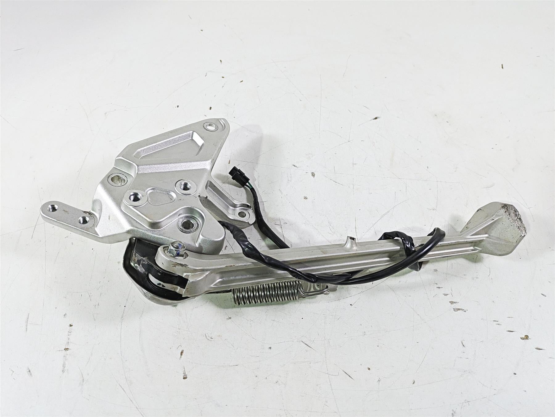 2021 Yamaha Tenere 700 XTZ7 Side Kickstand & Footpeg Mount Bracket BW3-F7442-00 | Mototech271