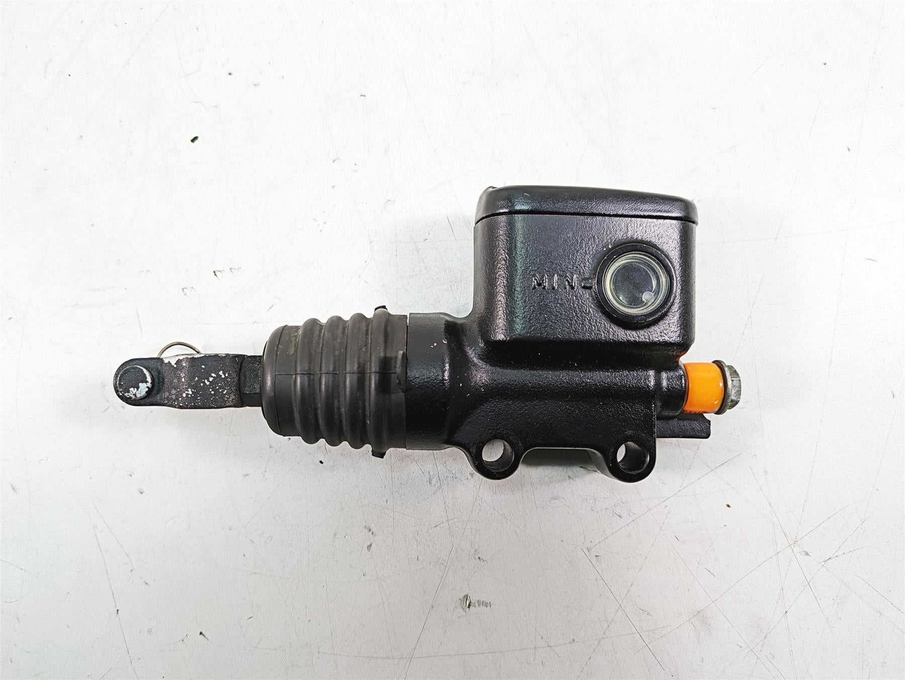2020 Harley Softail FXBB Street Bob Rear Brake Master Cylinder 5/8" 41700460 {{ shop.shopifyCountryName }} - Mototech271