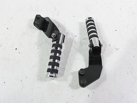 2002 Honda VTX1800 Retro Rear Passenger Footpeg Set 50680-MCV-000 50685-MCV-000 {{ shop.shopifyCountryName }} - Mototech271