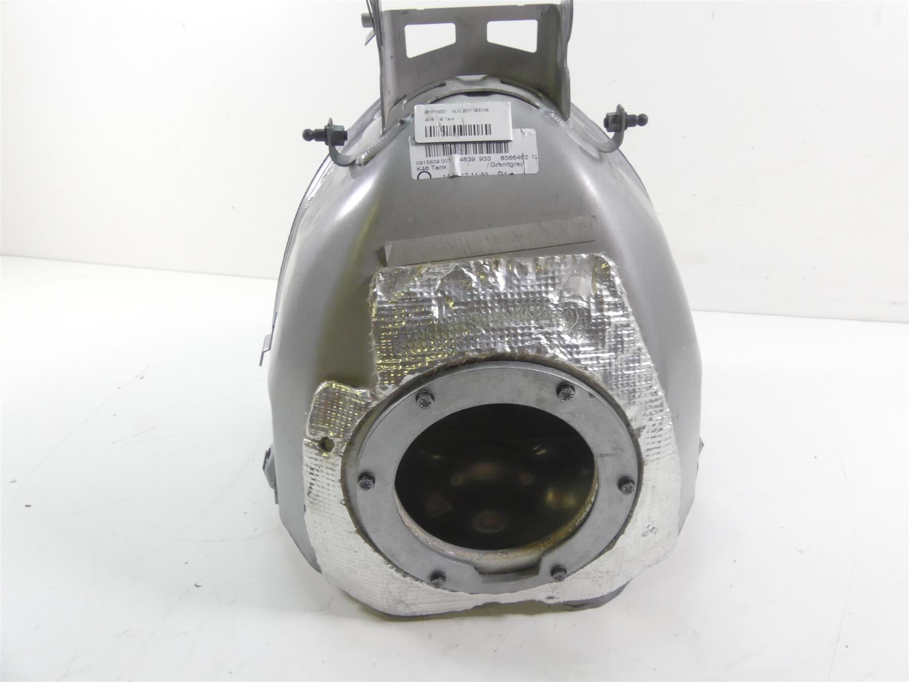2018 BMW S1000RR K46 Fuel Gas Petrol Tank Reservoir - Read 16118566462 {{ shop.shopifyCountryName }} - Mototech271