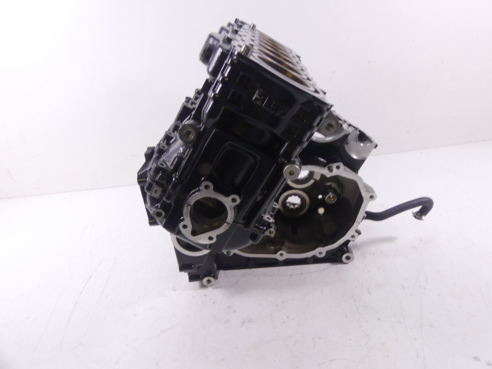 2018 BMW K1600 Bagger Crankcase Crank Case Engine Housing Set 11117716258 {{ shop.shopifyCountryName }} - Mototech271