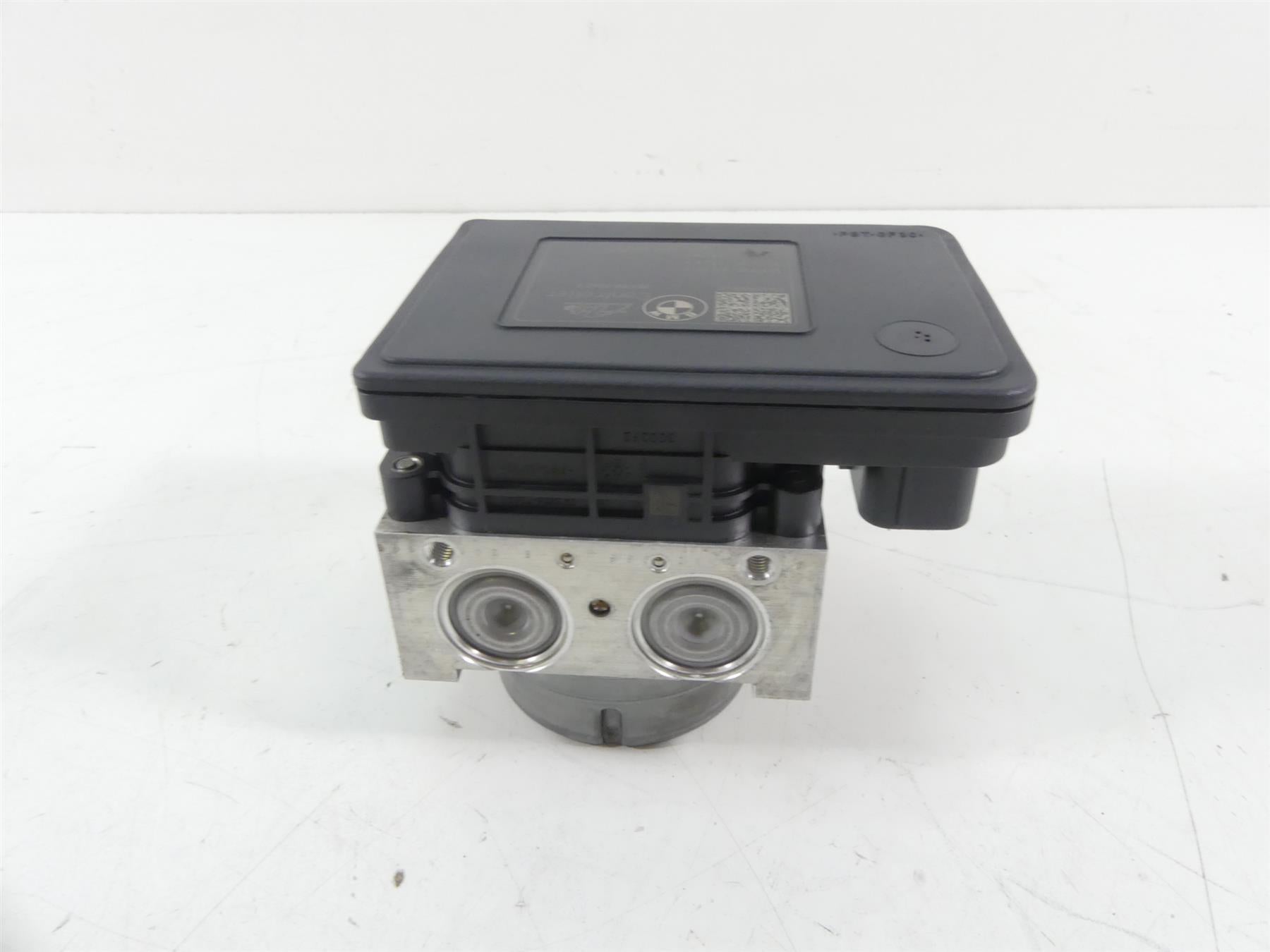 2016 BMW R1200GS K50 Abs Brake Pump Pressure Module 34518566956 8561704 {{ shop.shopifyCountryName }} - Mototech271