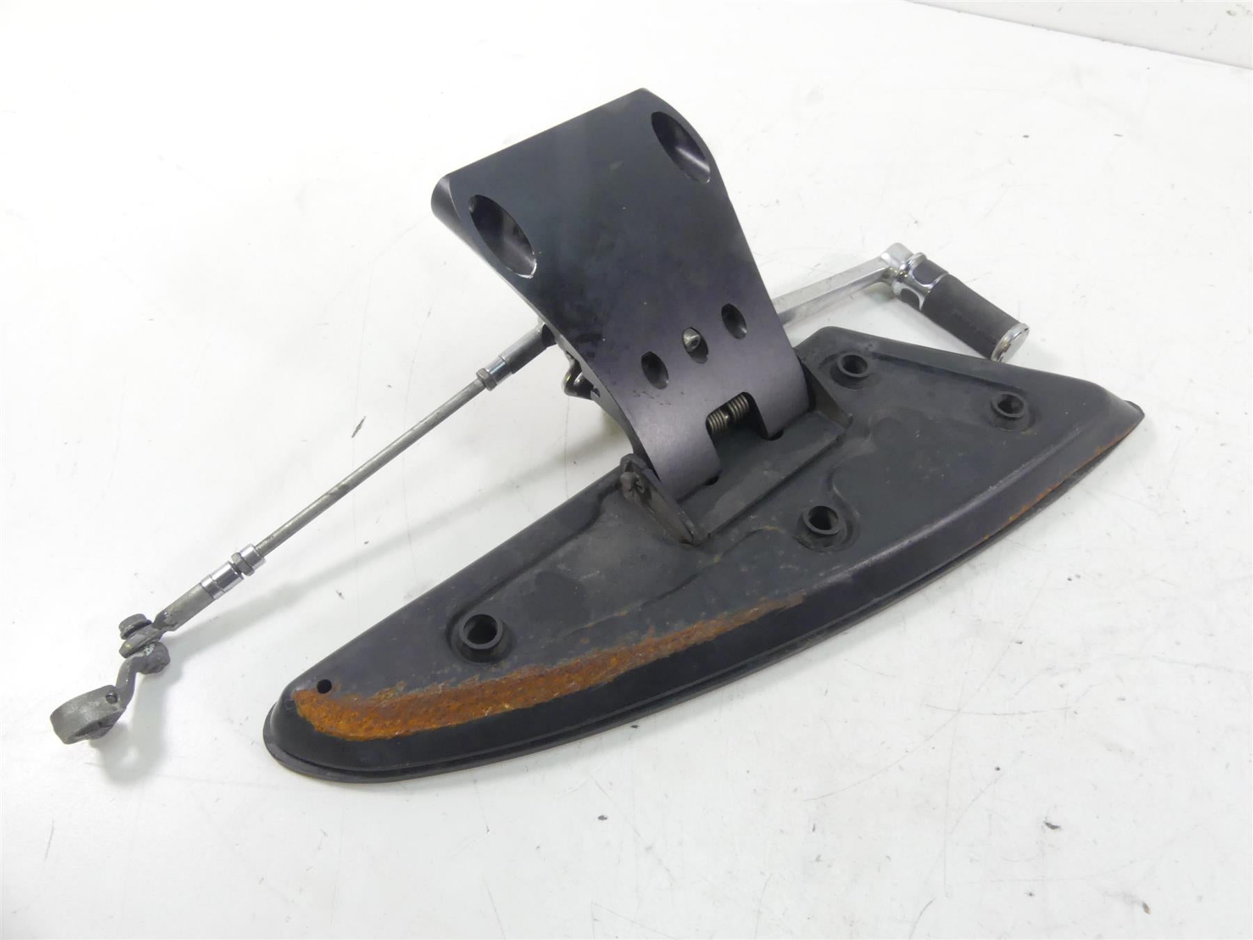 2012 Victory Cross Country Front Left Floorboard & Shifter Pedal 5135045 5137197 {{ shop.shopifyCountryName }} - Mototech271