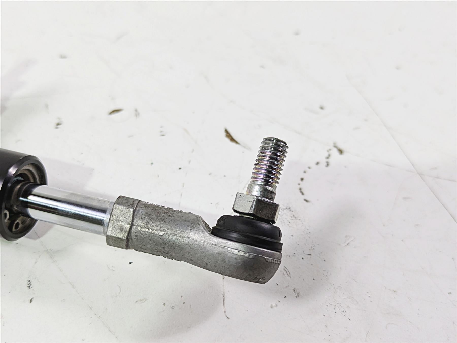 2018 BMW R1200GS GSW K50 Steering Damper & Mounts 32768549363 {{ shop.shopifyCountryName }} - Mototech271