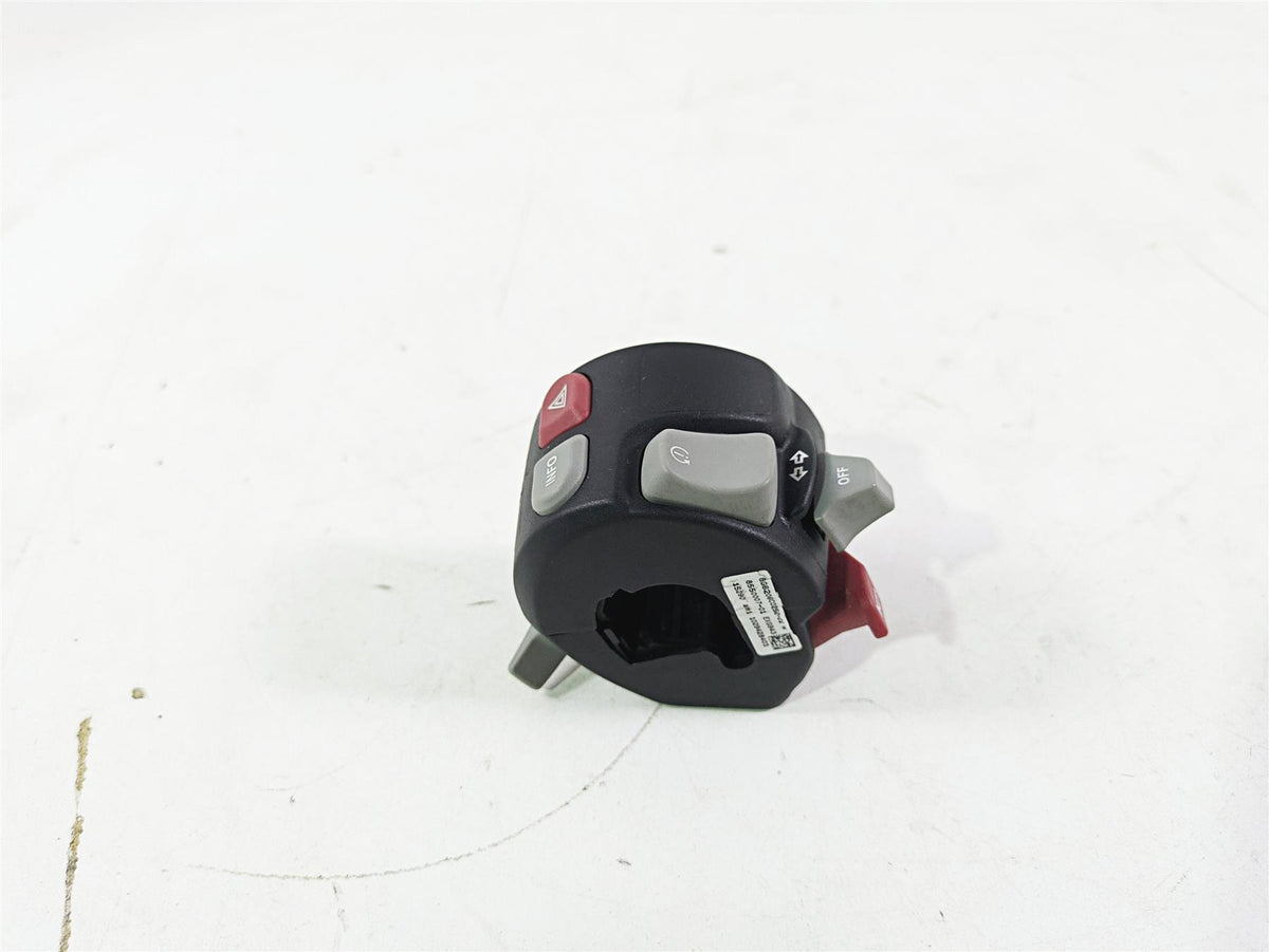 2016 BMW F800R K73 Left Hand Control Switch Info Light Blinker 61318550007 {{ shop.shopifyCountryName }} - Mototech271