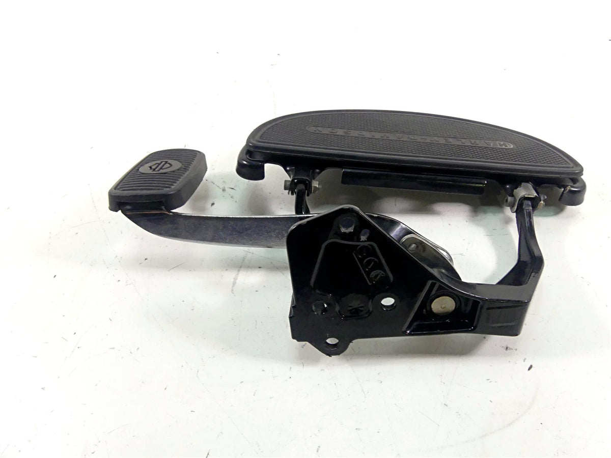2013 Harley Softail FLSTFB Fat Boy Lo Right Front Floorboard Br Ped Set 42431-11 {{ shop.shopifyCountryName }} - Mototech271