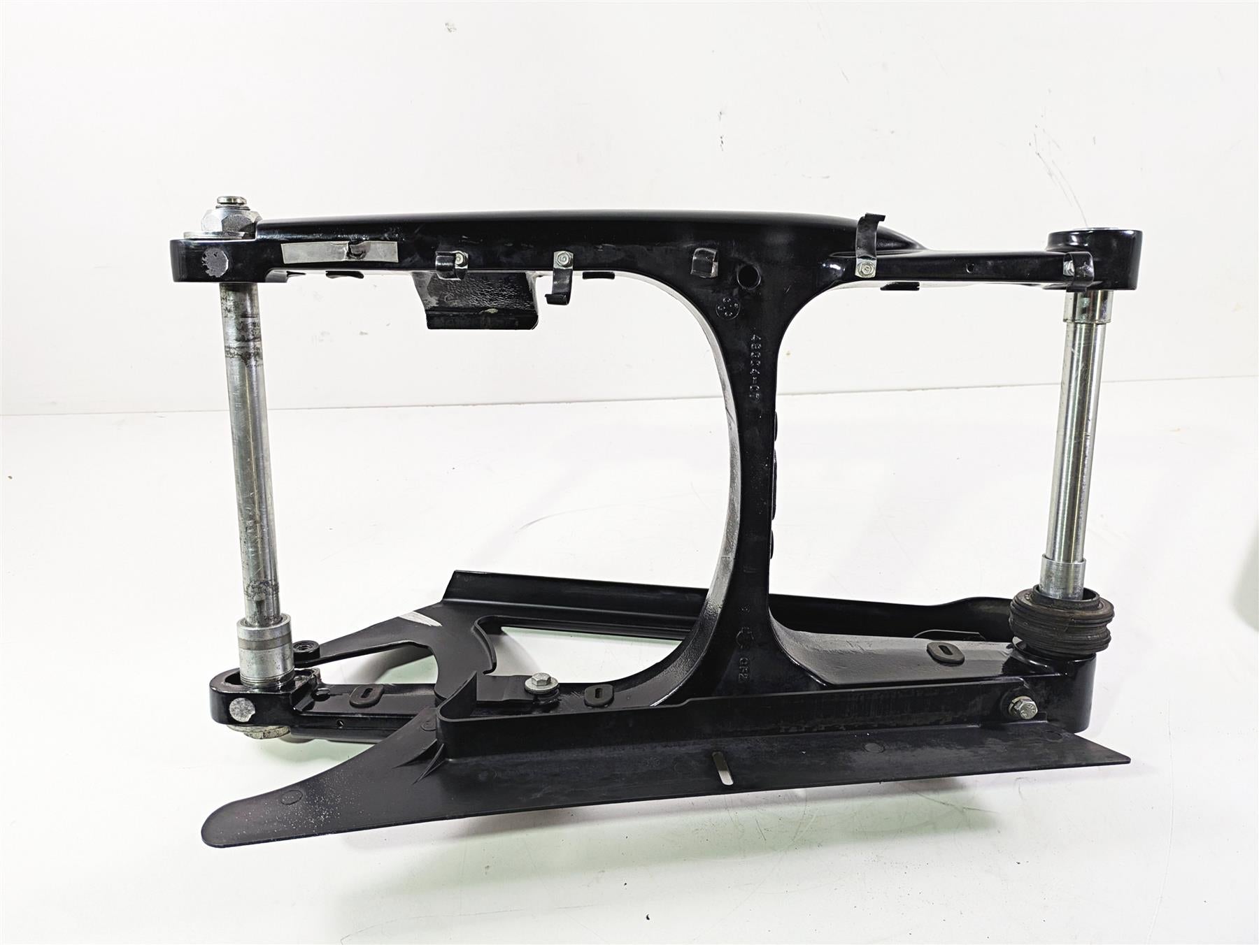 2016 Harley VRSCDX Night Rod Swingarm Swing Arm & Guards 48612-07A {{ shop.shopifyCountryName }} - Mototech271