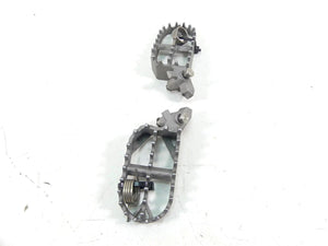 2016 BMW R1200GS Adv K51 Rider Footpeg Foot Peg Set 46718529843 46718529844 | Mototech271